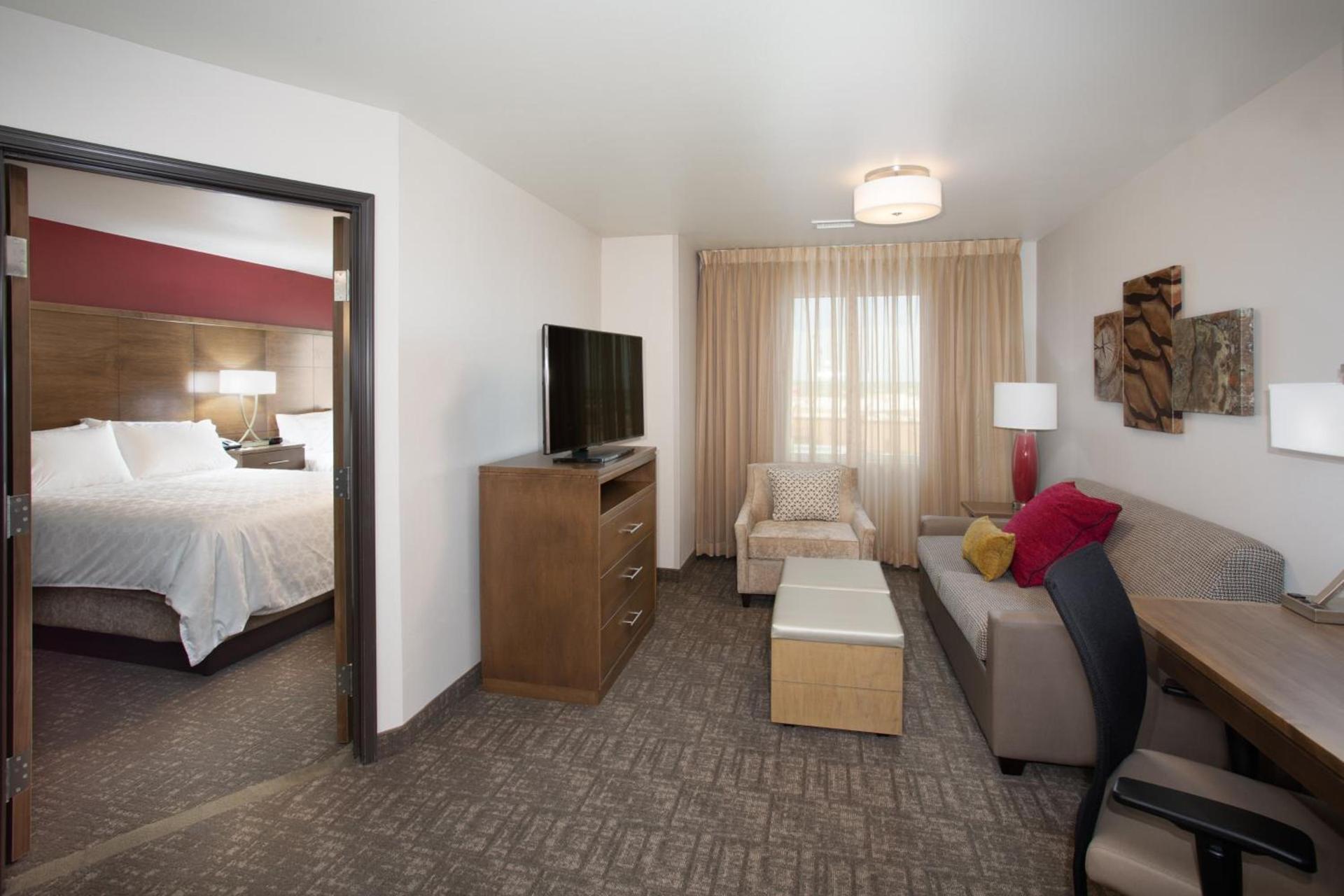 Staybridge Suites Rapid City - Rushmore by IHG photo 32