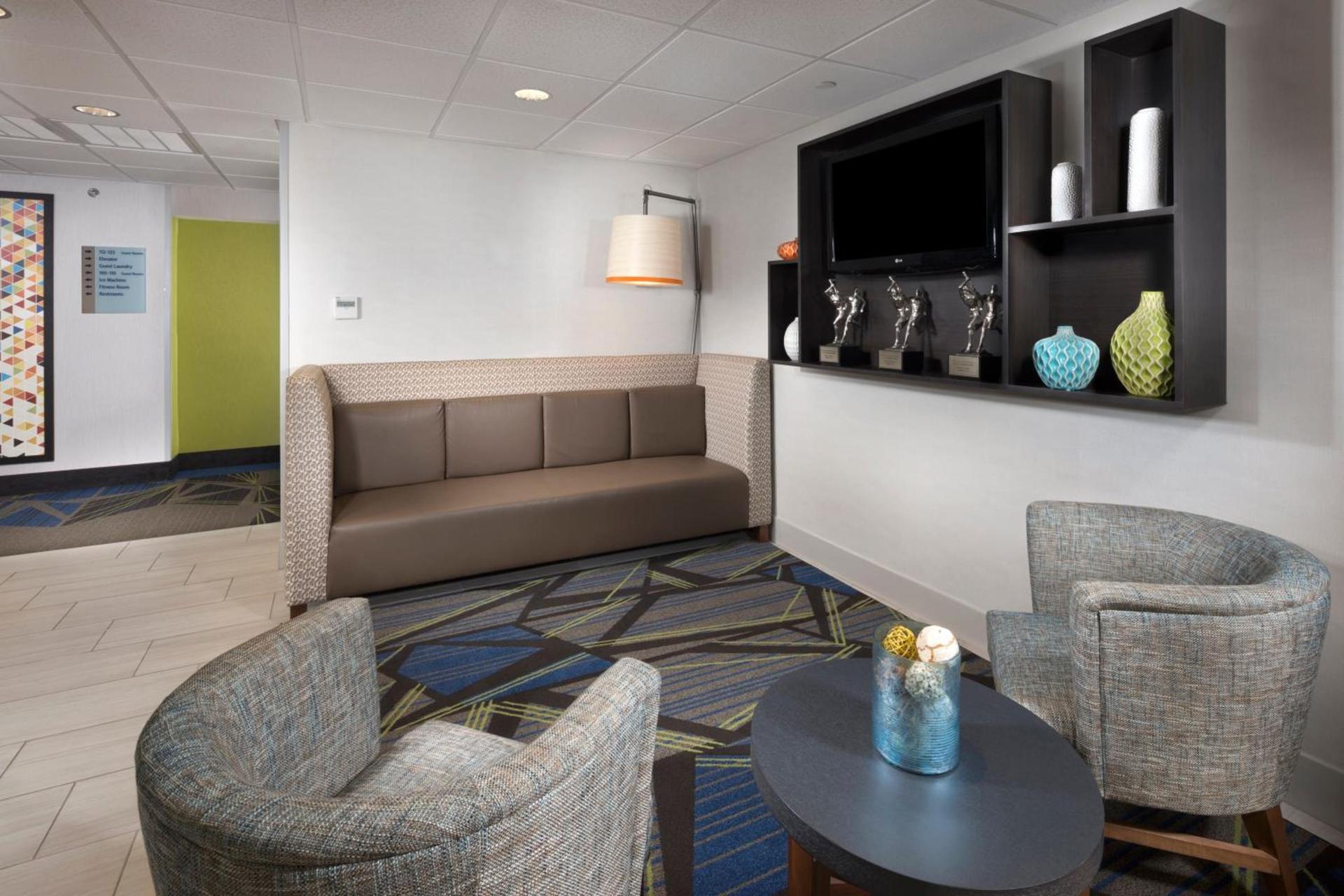 Holiday Inn Express Middlesboro by IHG photo 7