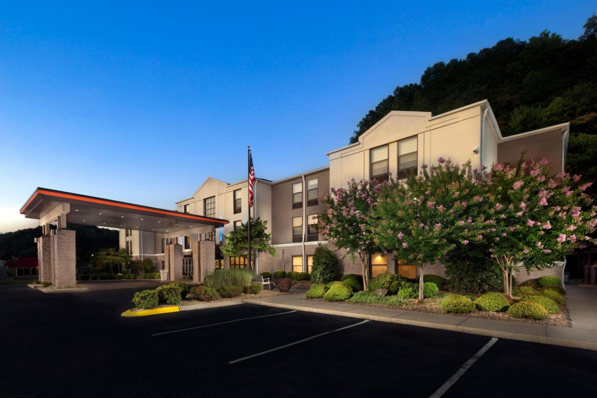 Holiday Inn Express Middlesboro by IHG photo 27