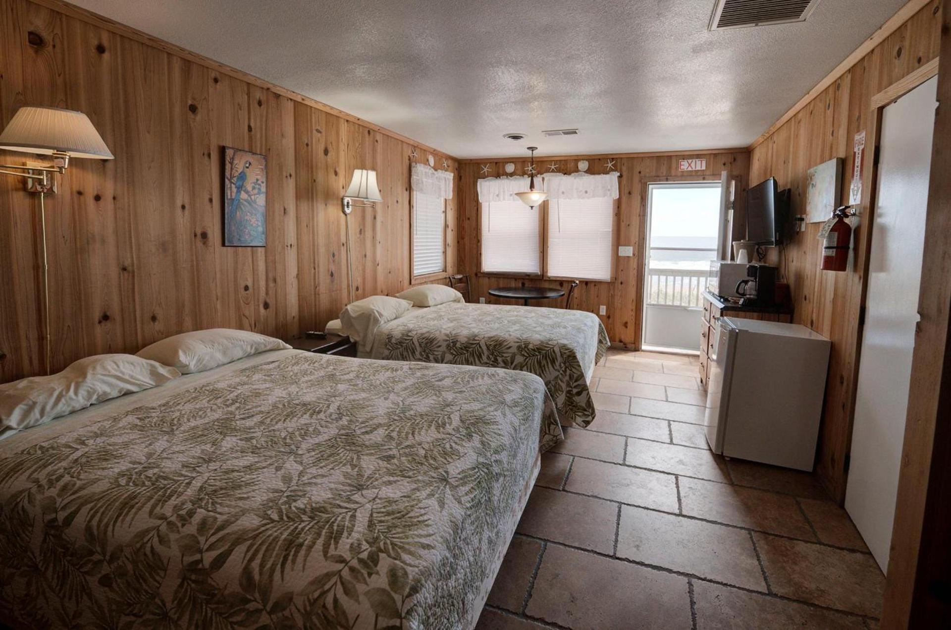 Outer Banks Motel photo 43