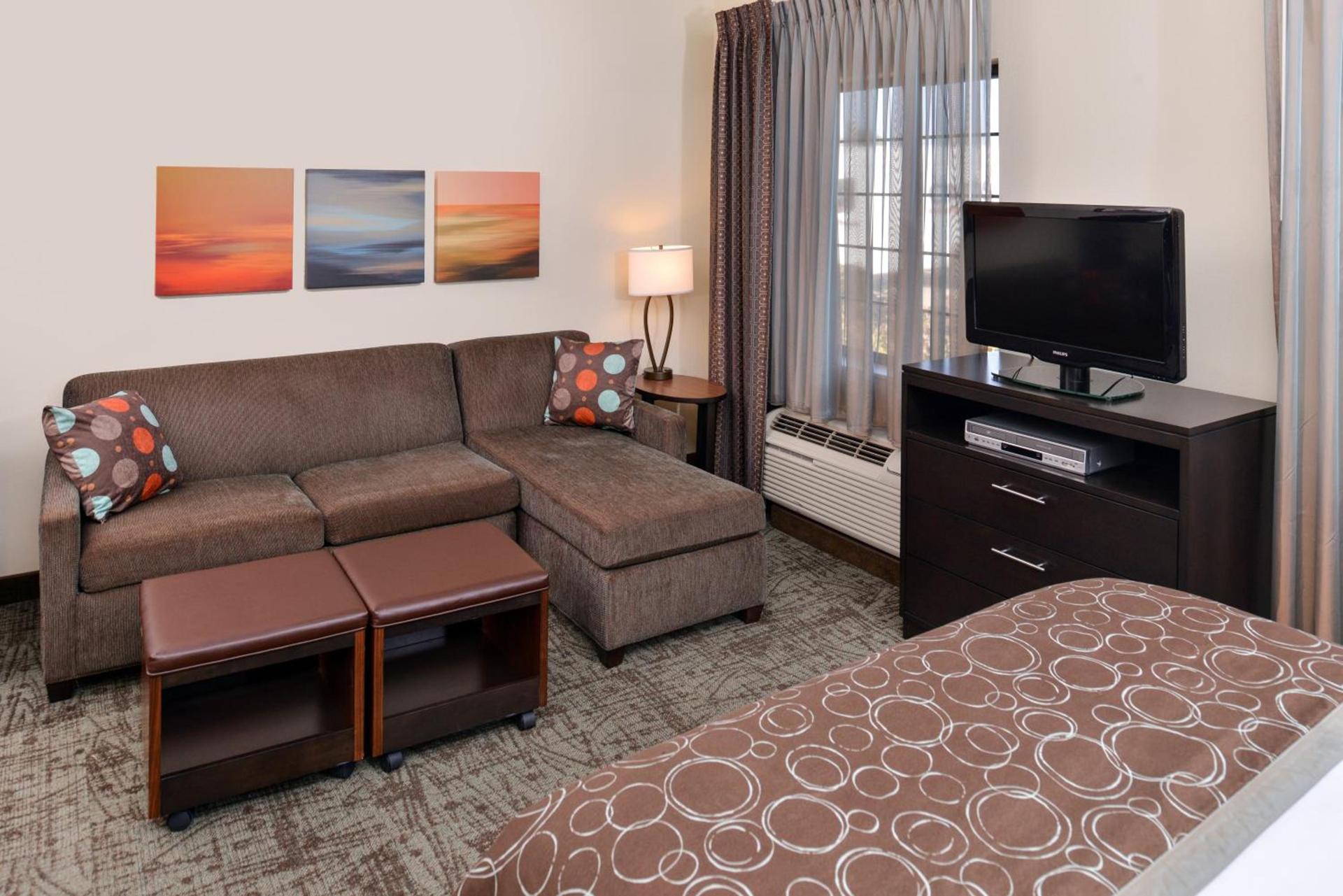 Staybridge Suites O'Fallon Chesterfield by IHG photo 9