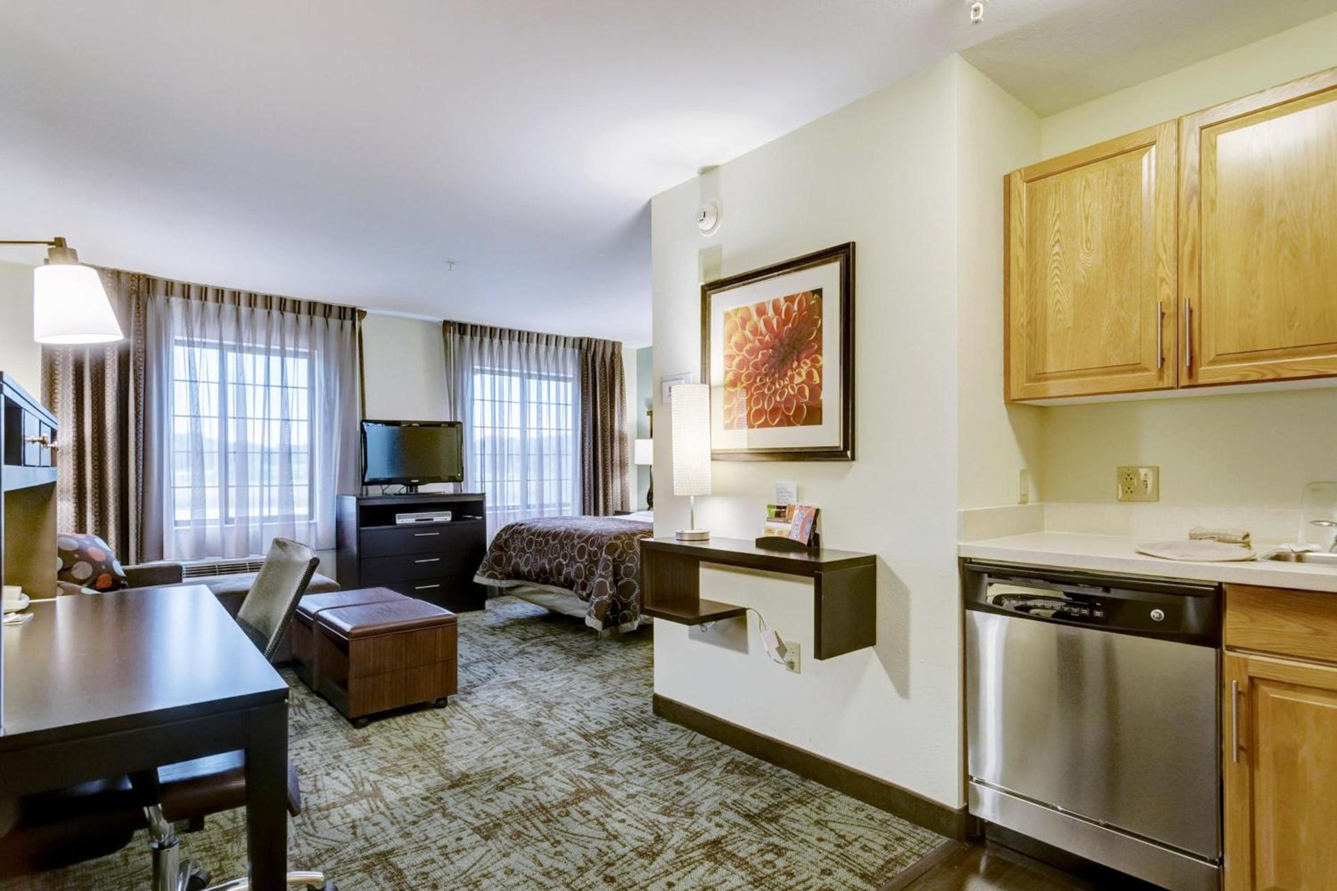 Staybridge Suites O'Fallon Chesterfield by IHG photo 60