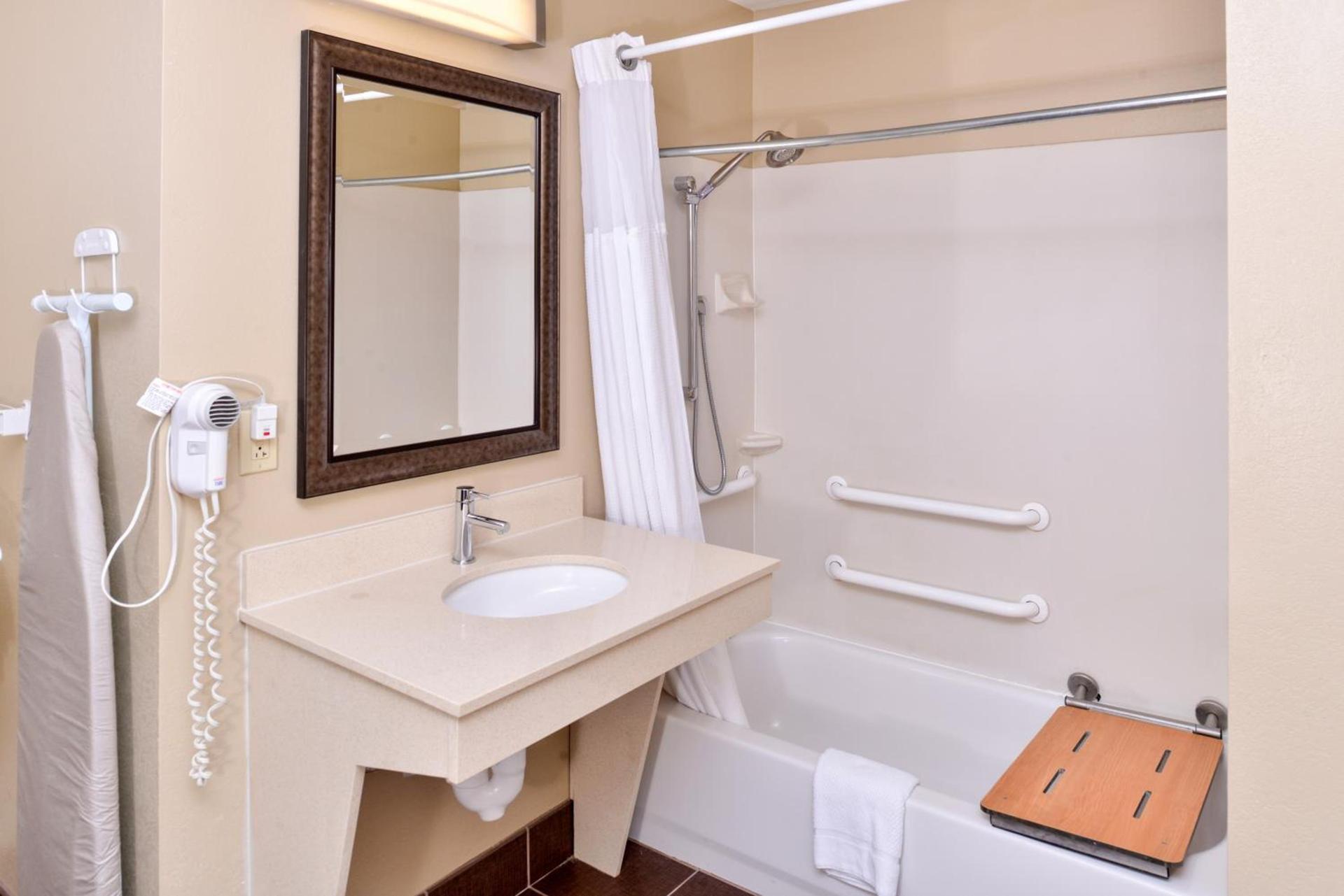 Staybridge Suites O'Fallon Chesterfield by IHG photo 47