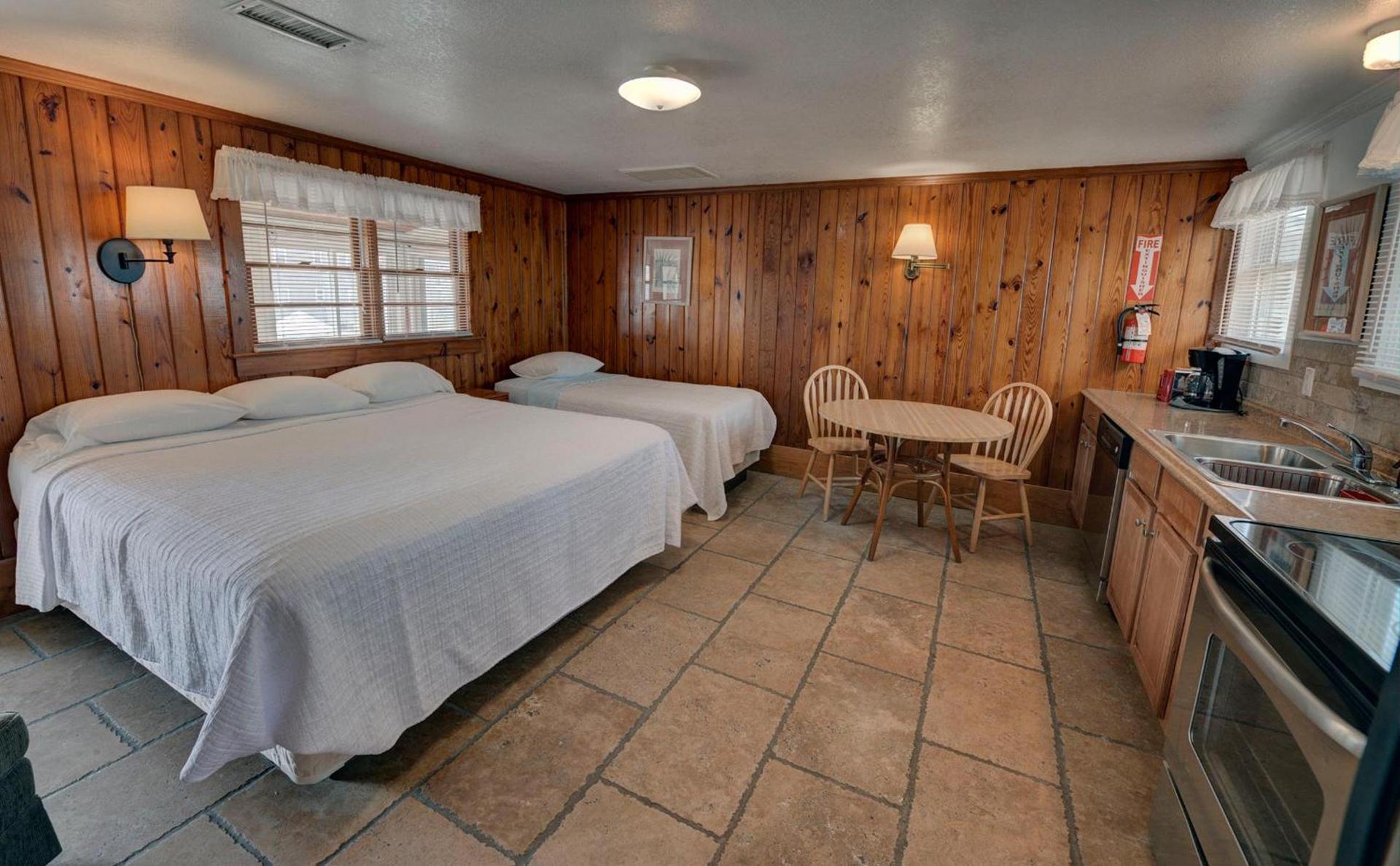 Outer Banks Motel photo 39