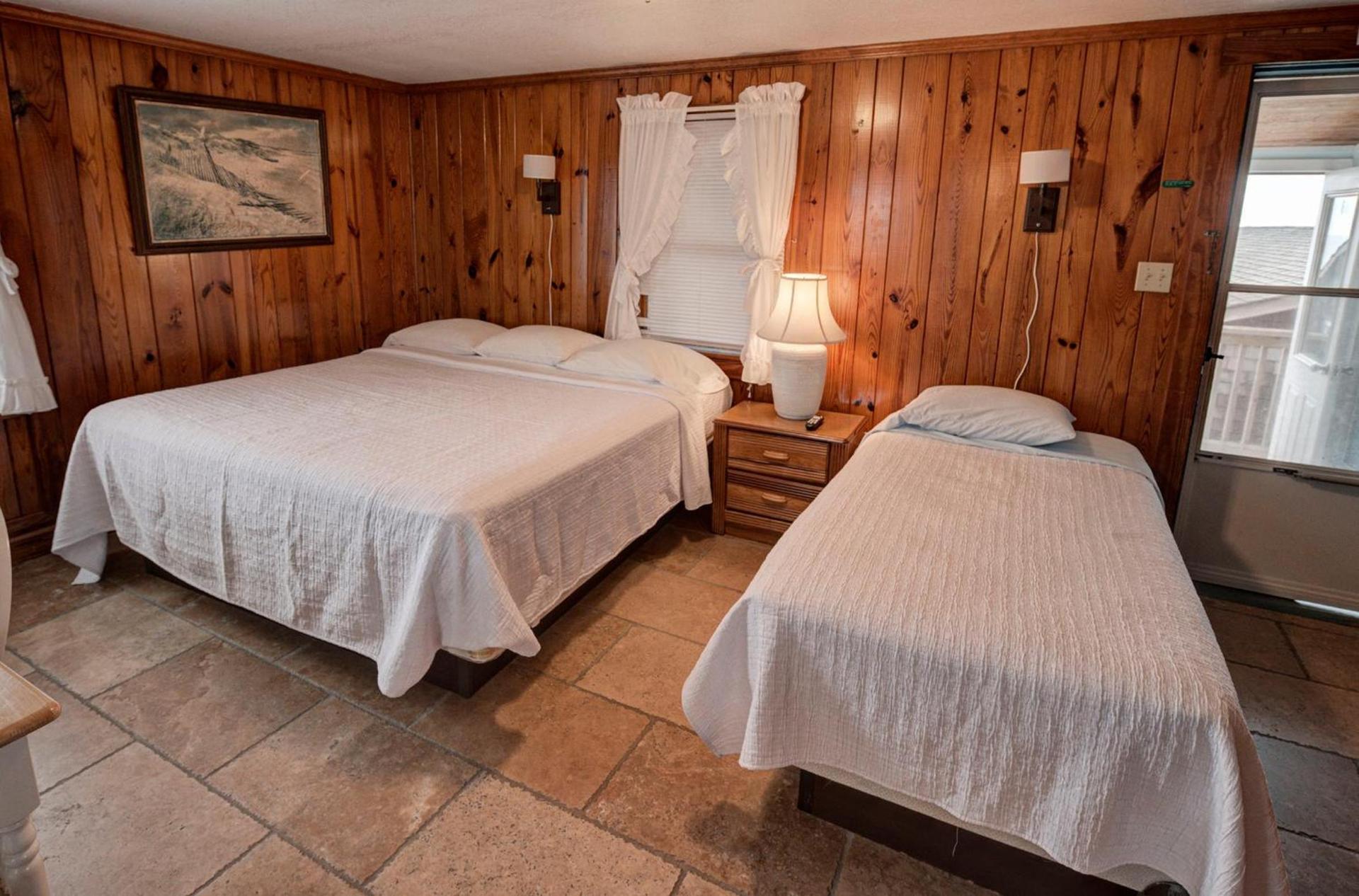 Outer Banks Motel photo 34