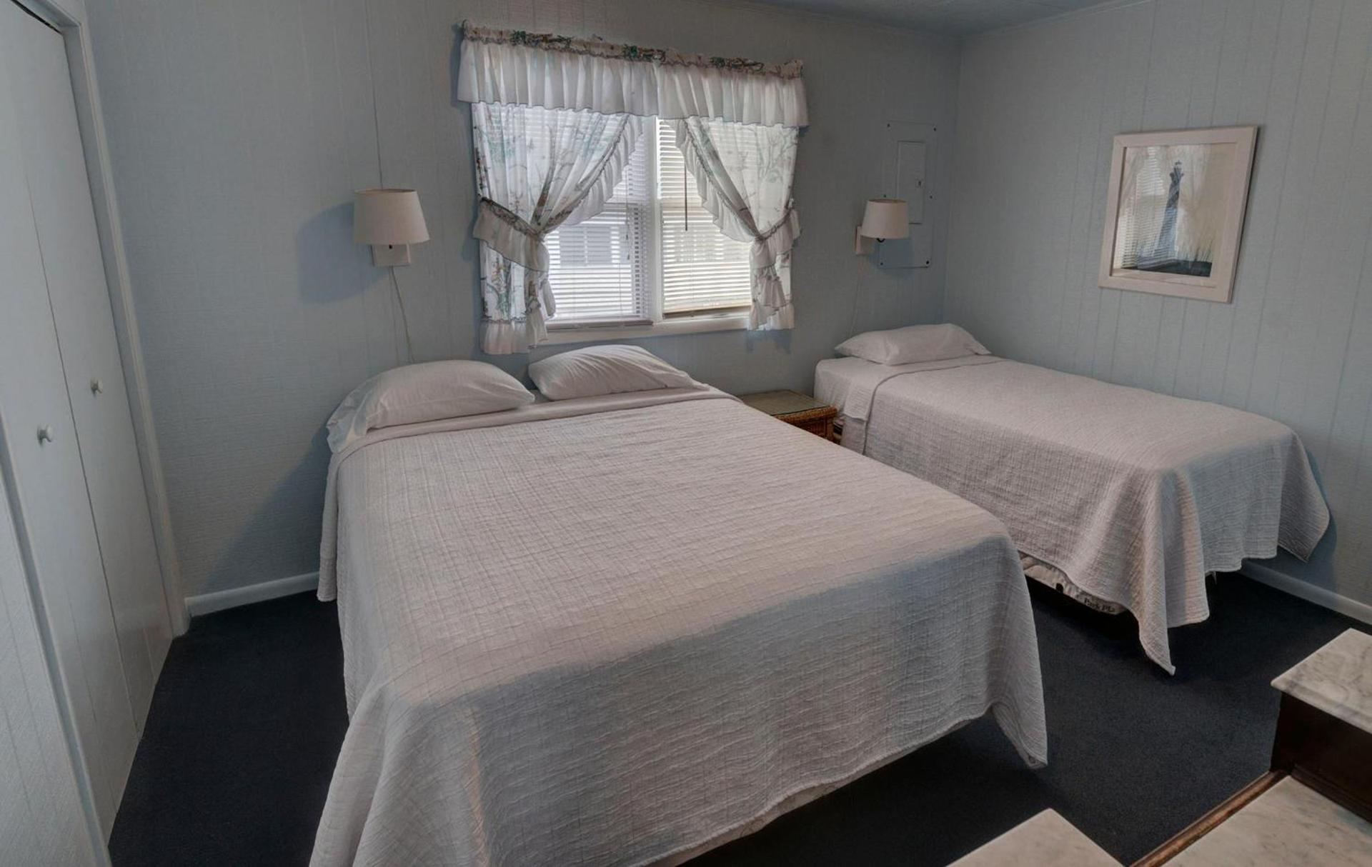 Outer Banks Motel photo 28
