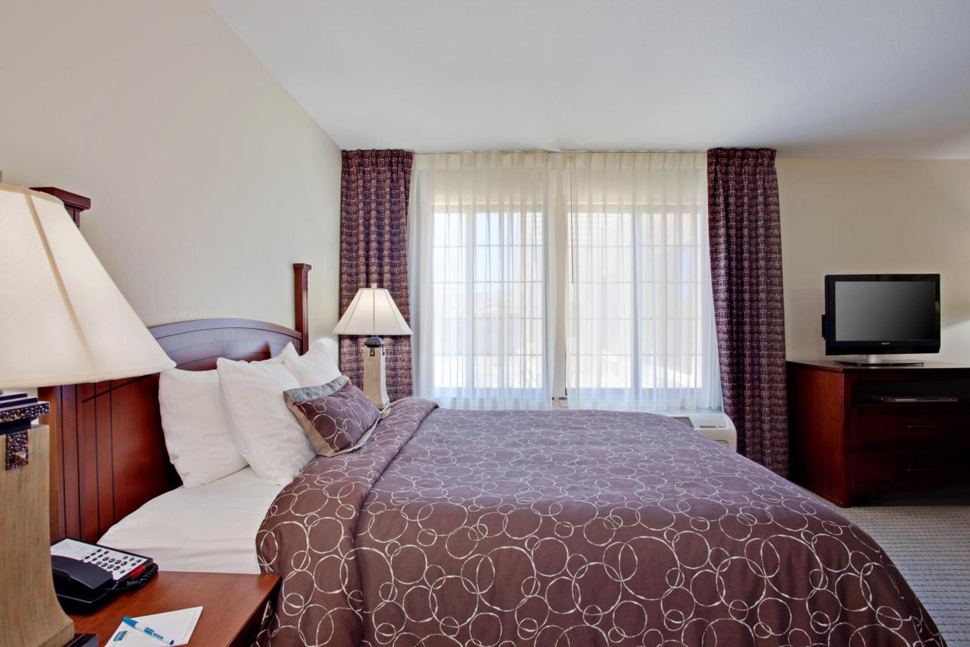 Staybridge Suites Palmdale by IHG photo 32