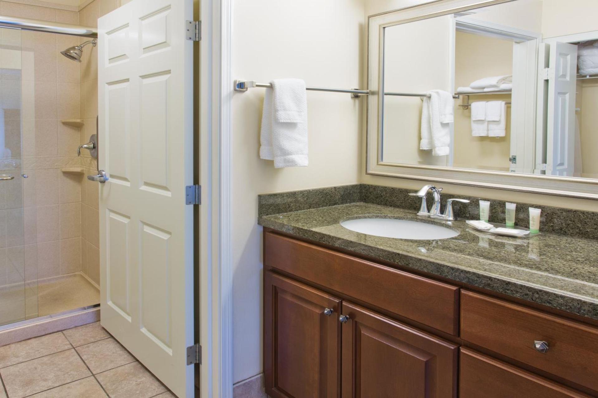 Staybridge Suites Everett - Paine Field by IHG photo 36