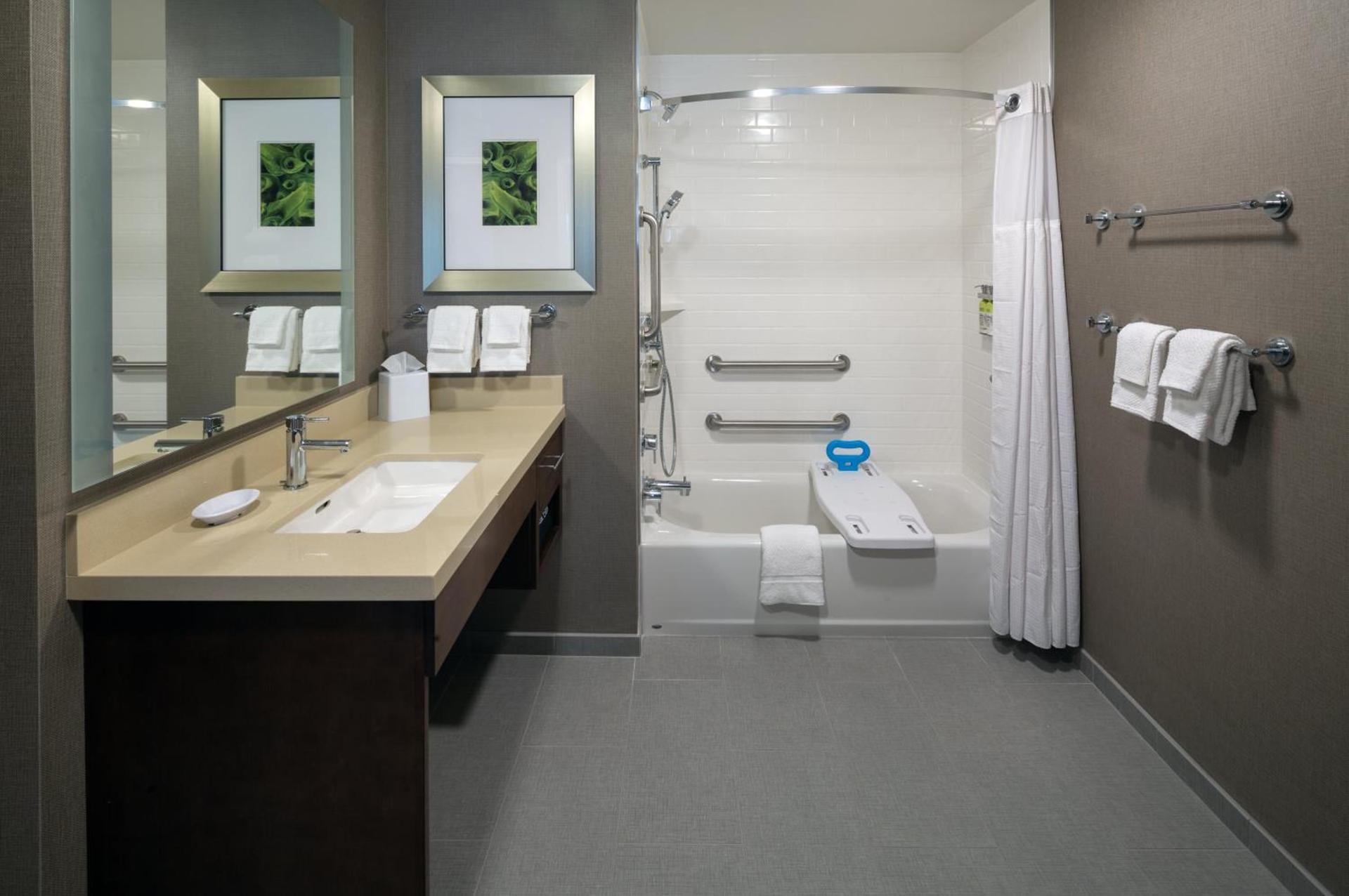 Staybridge Suites - Phoenix – Biltmore Area by IHG photo 33