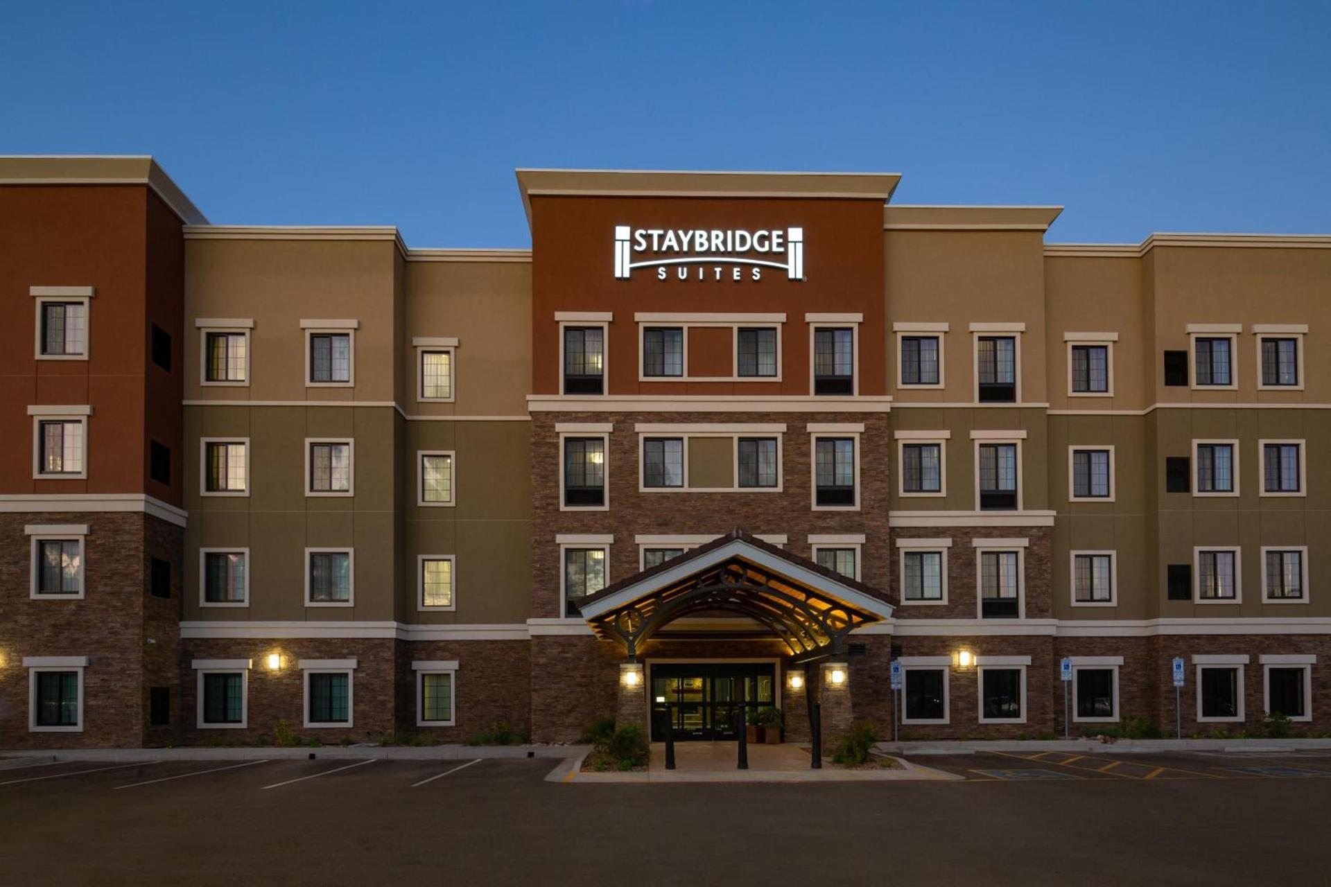 Staybridge Suites - Phoenix – Biltmore Area by IHG photo 47