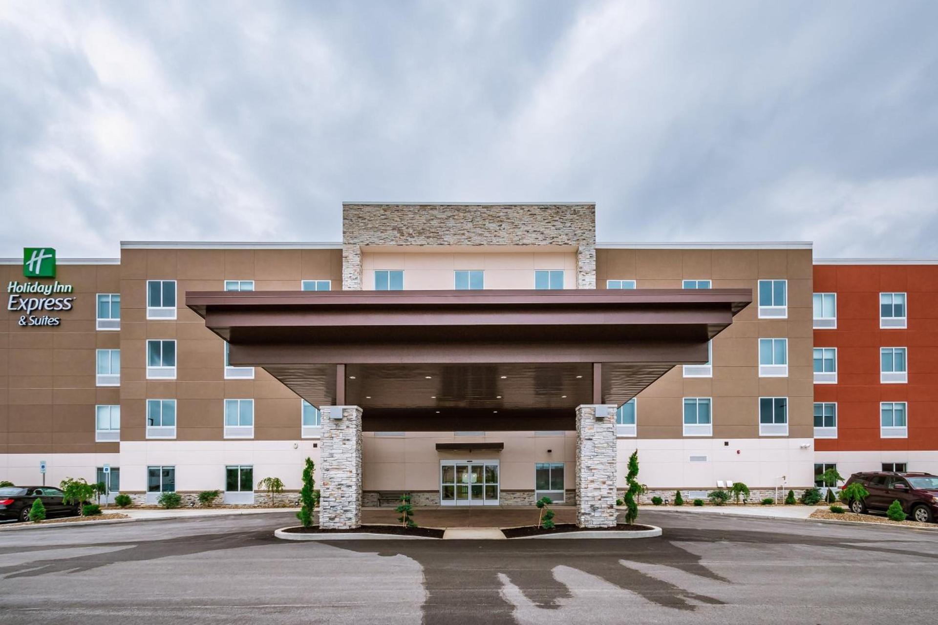 Holiday Inn Express & Suites- South Bend Casino by IHG photo 1
