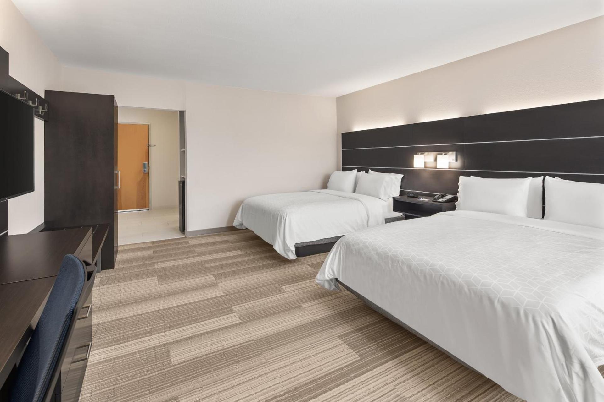 Holiday Inn Express & Suites - Hardeeville-Hilton Head by IHG photo 55