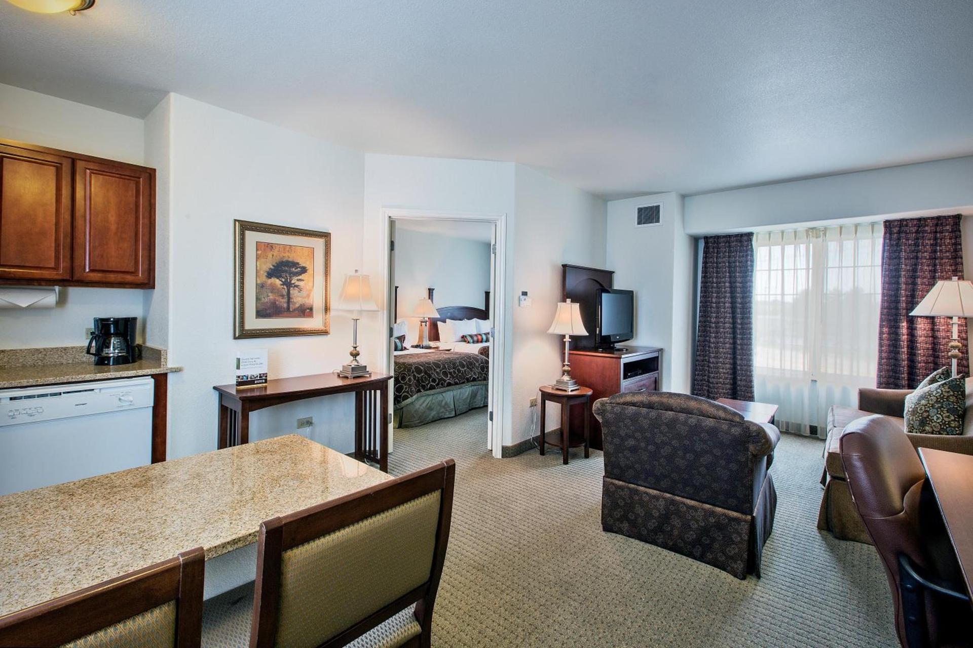 Staybridge Suites Rockford by IHG photo 36