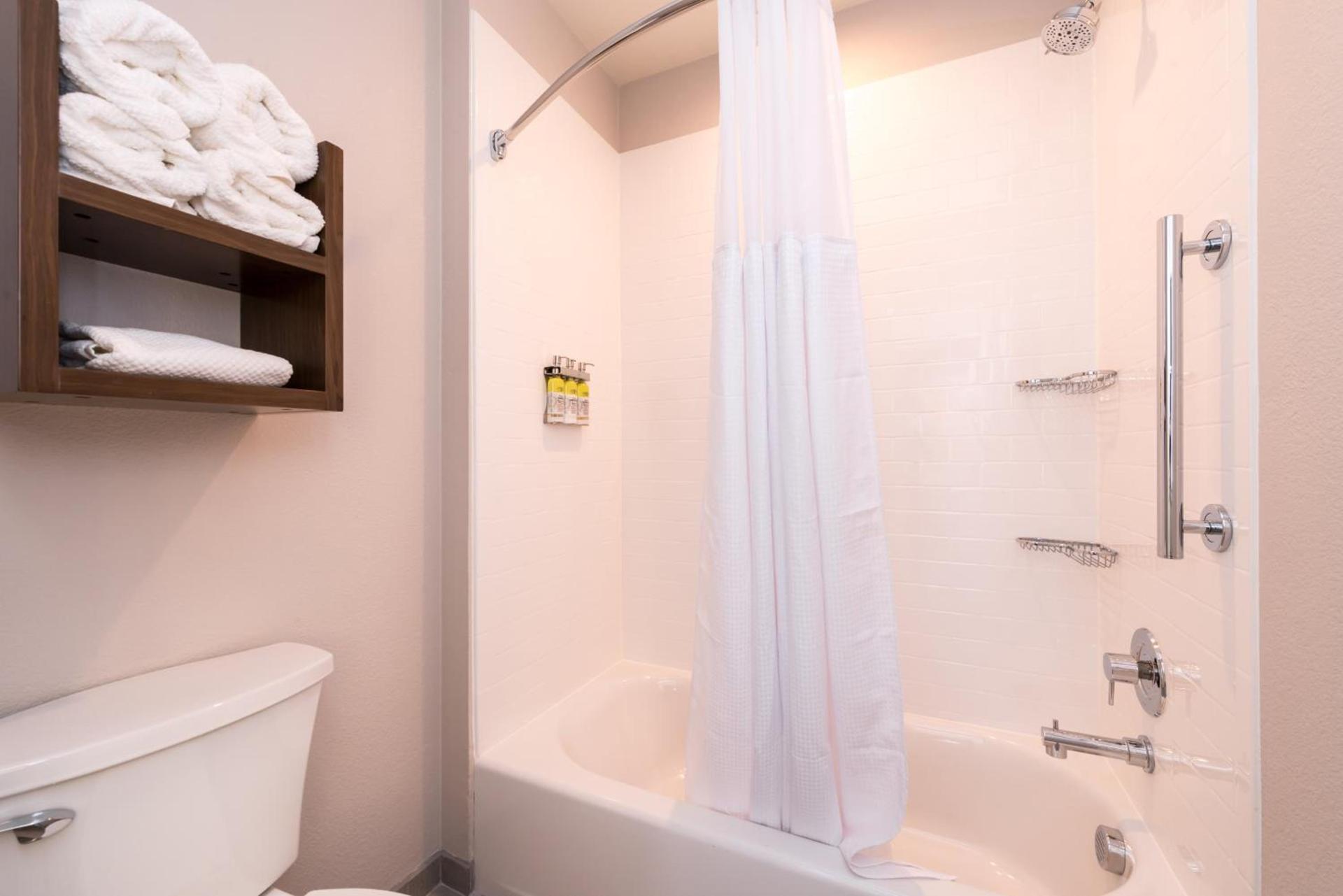 Staybridge Suites - Pecos by IHG photo 37