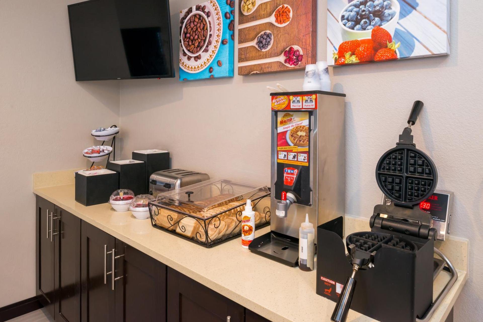 Staybridge Suites - Pecos by IHG photo 27