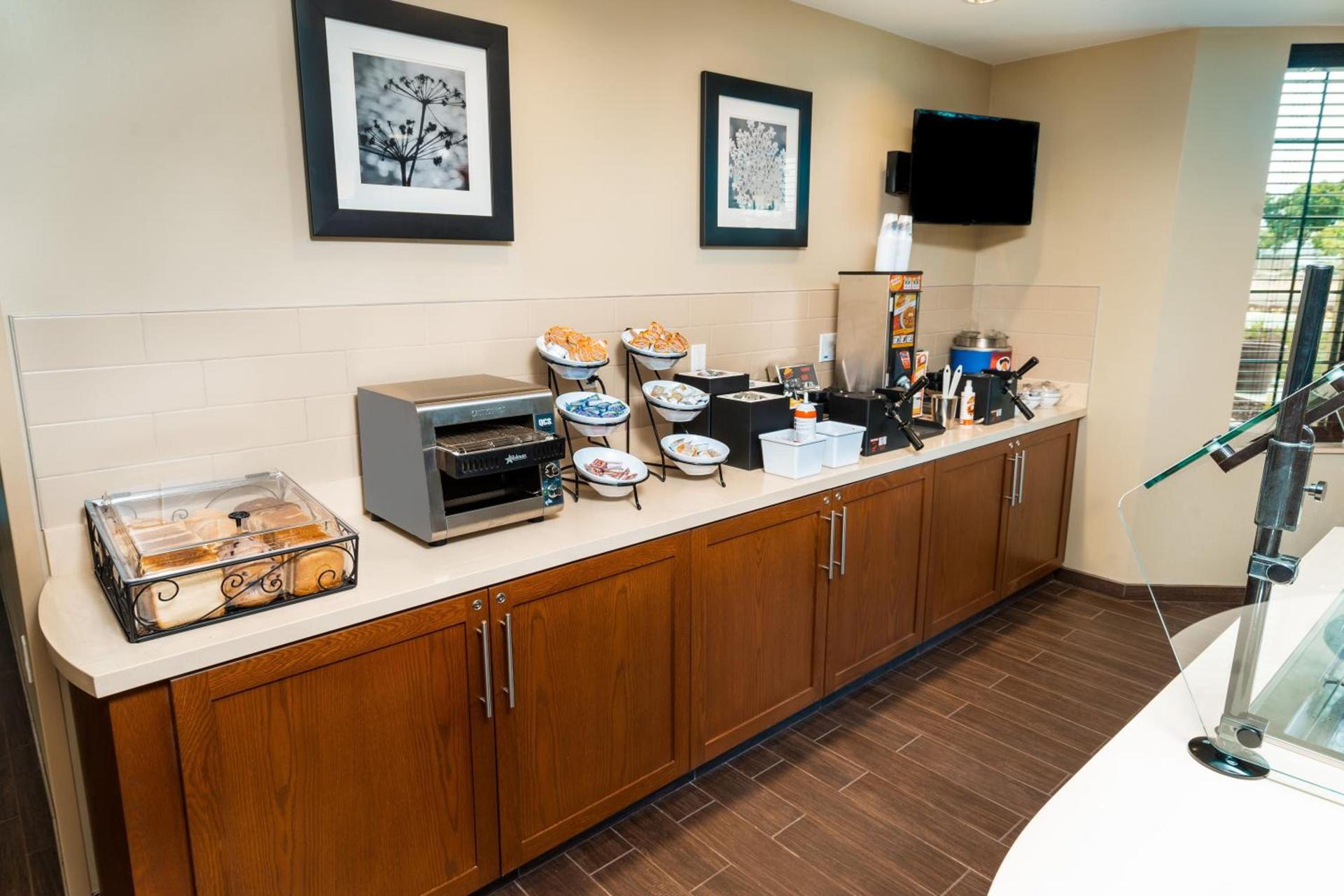 Staybridge Suites - Newark - Fremont by IHG photo 39