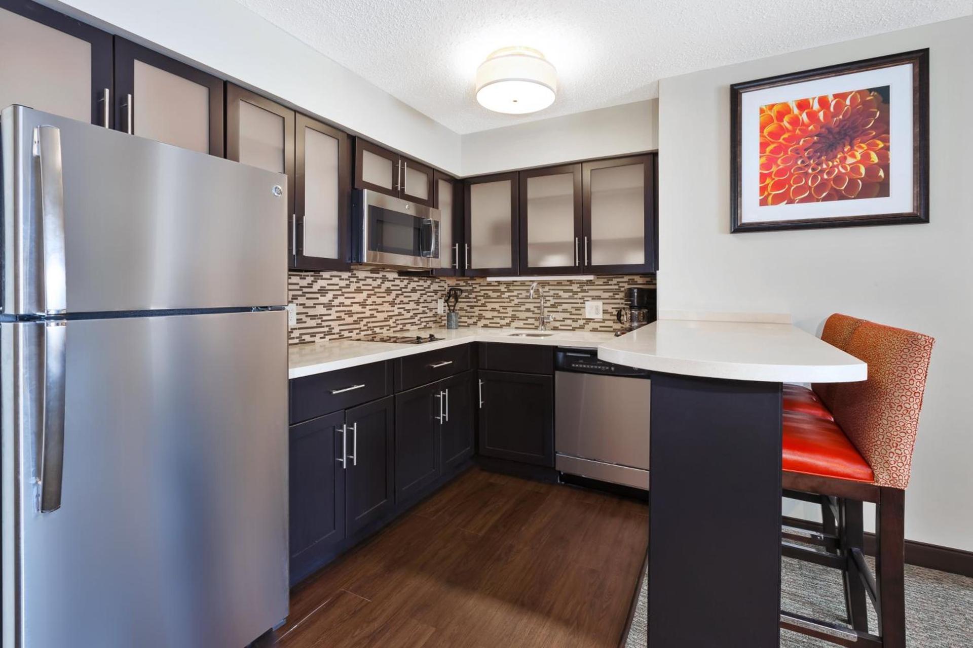 Staybridge Suites Detroit-Utica by IHG photo 7