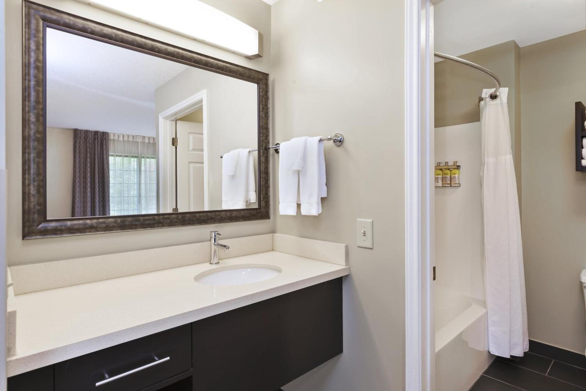 Staybridge Suites Detroit-Utica by IHG photo 8