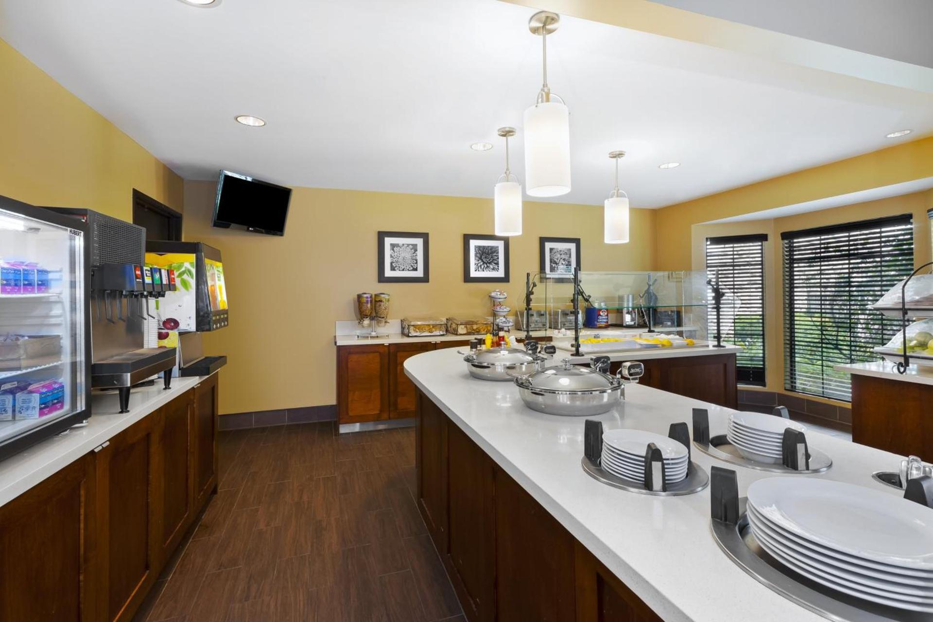 Staybridge Suites Detroit-Utica by IHG photo 35