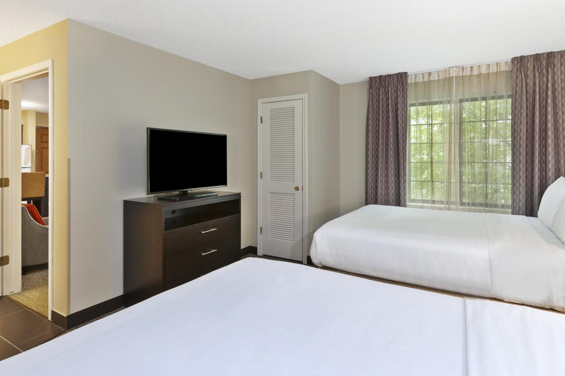 Staybridge Suites Detroit-Utica by IHG photo 13