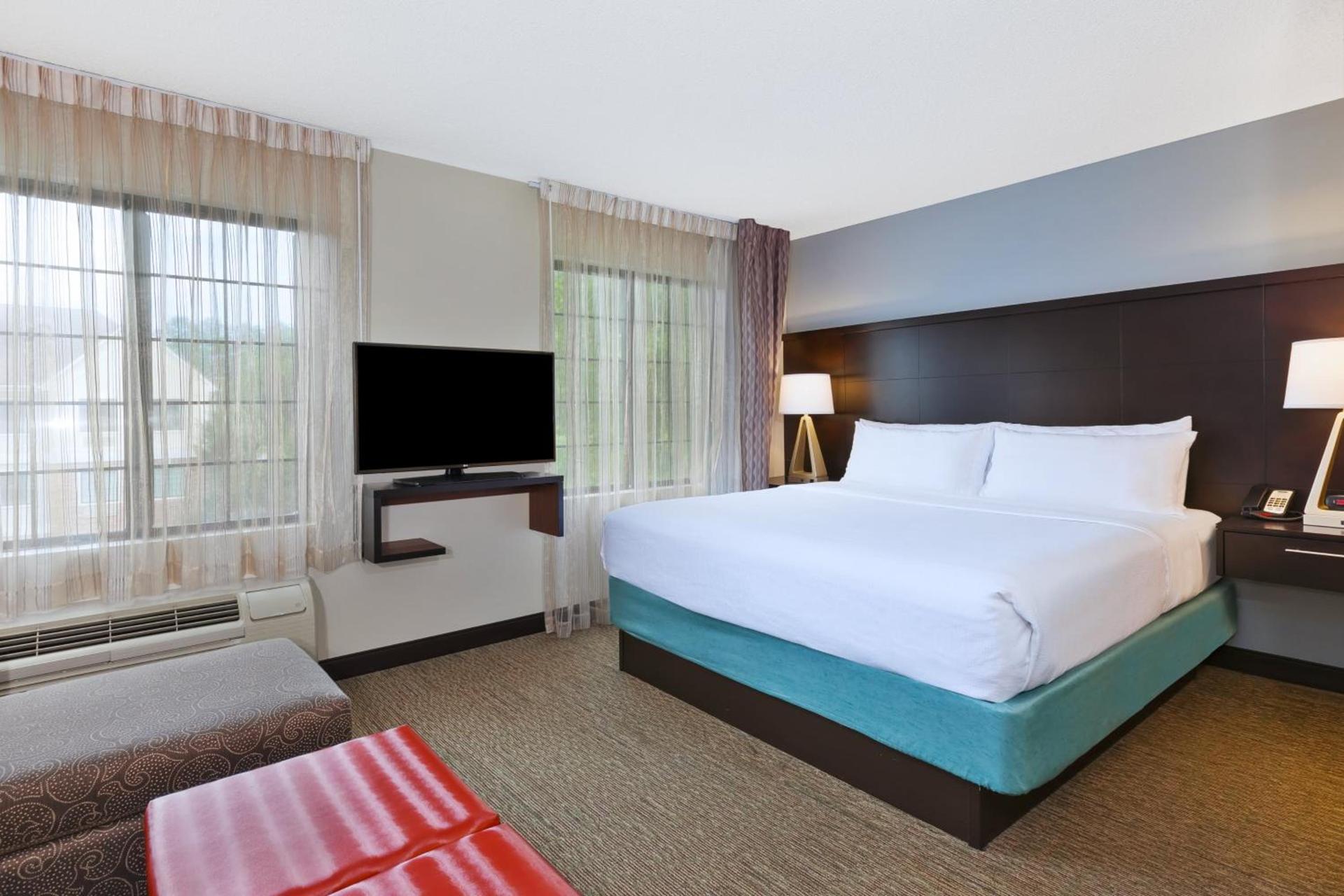 Staybridge Suites Detroit-Utica by IHG photo 47