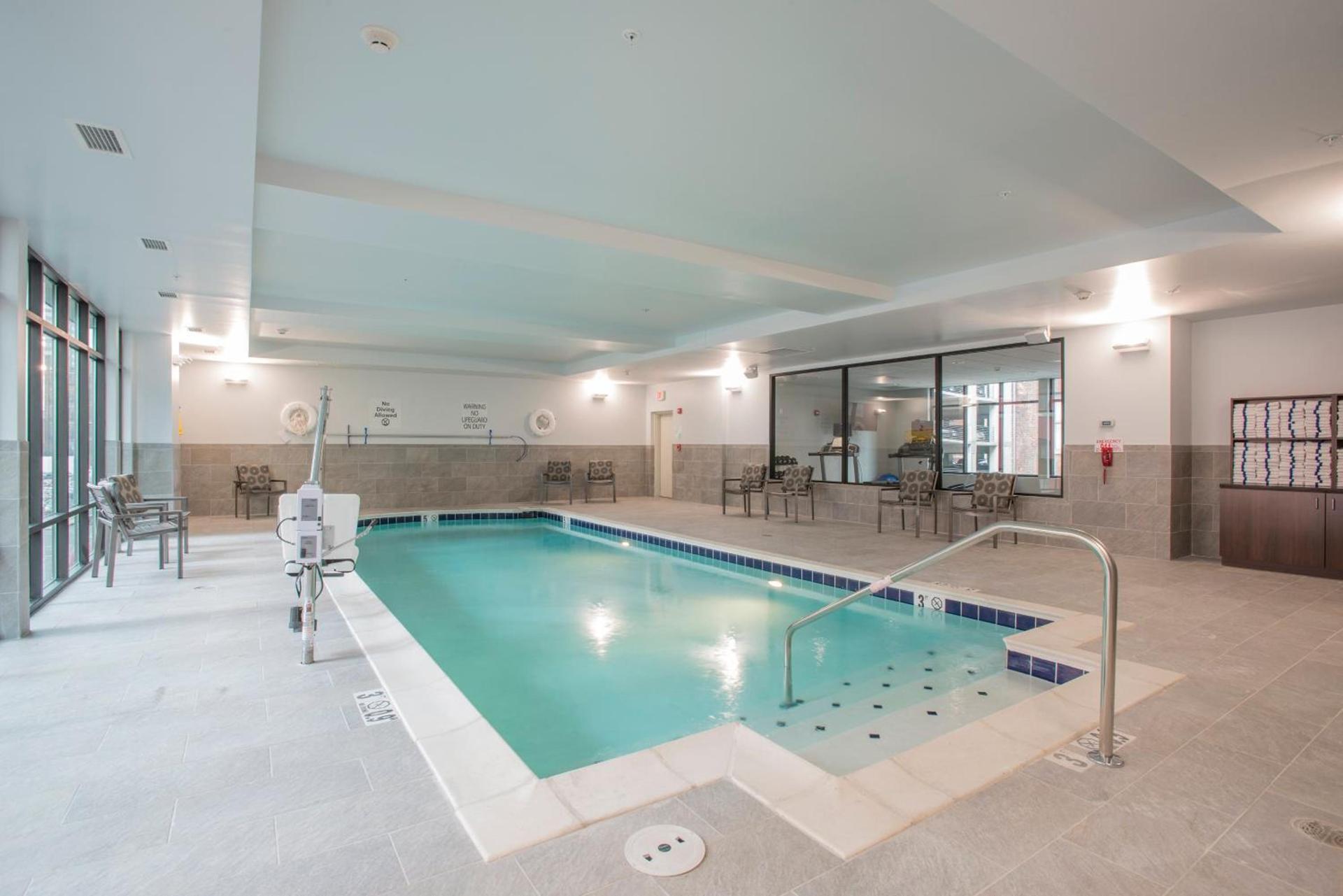Voco The Clair Cincinnati Downtown by IHG photo 4