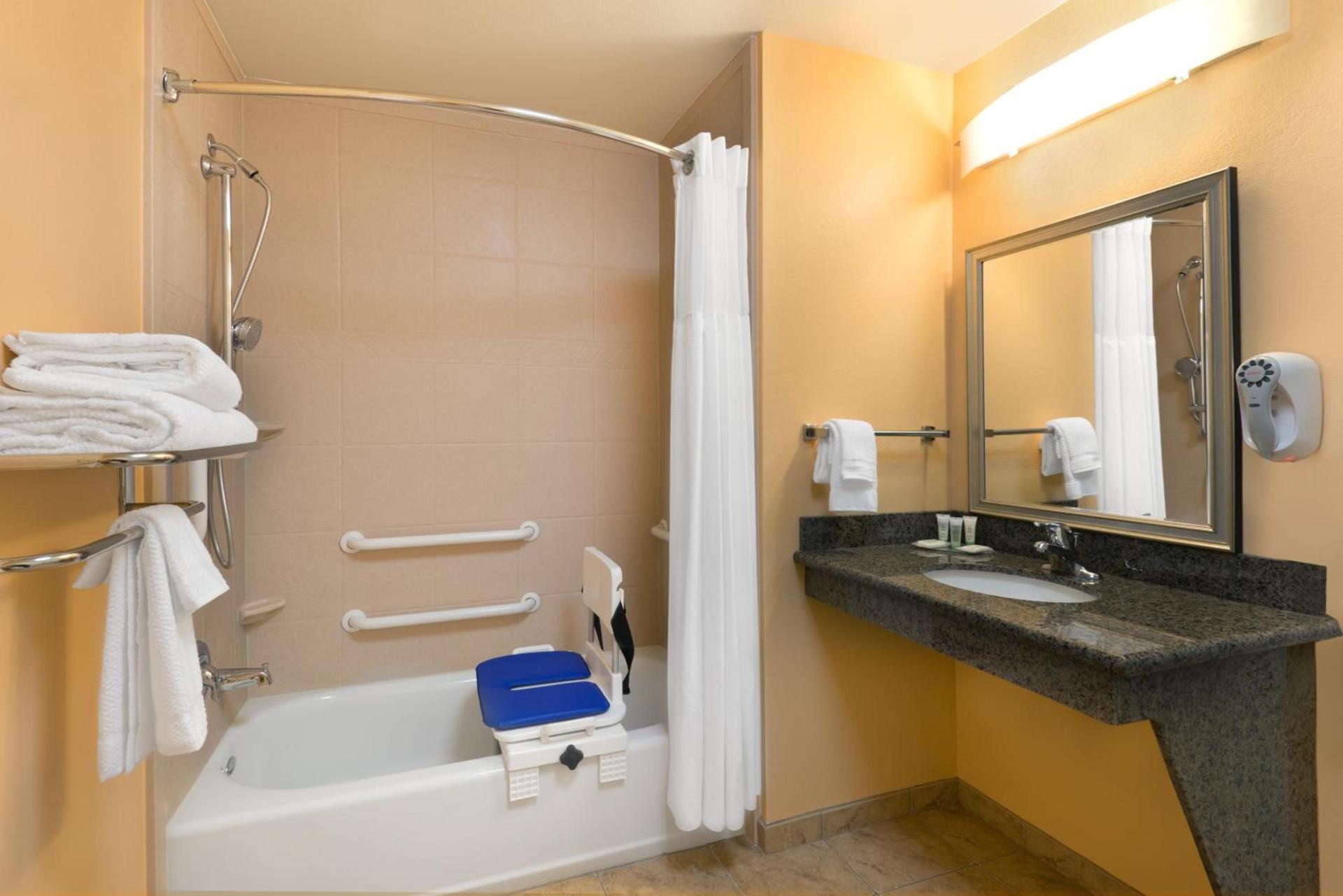 Staybridge Suites Tucson Airport by IHG photo 12