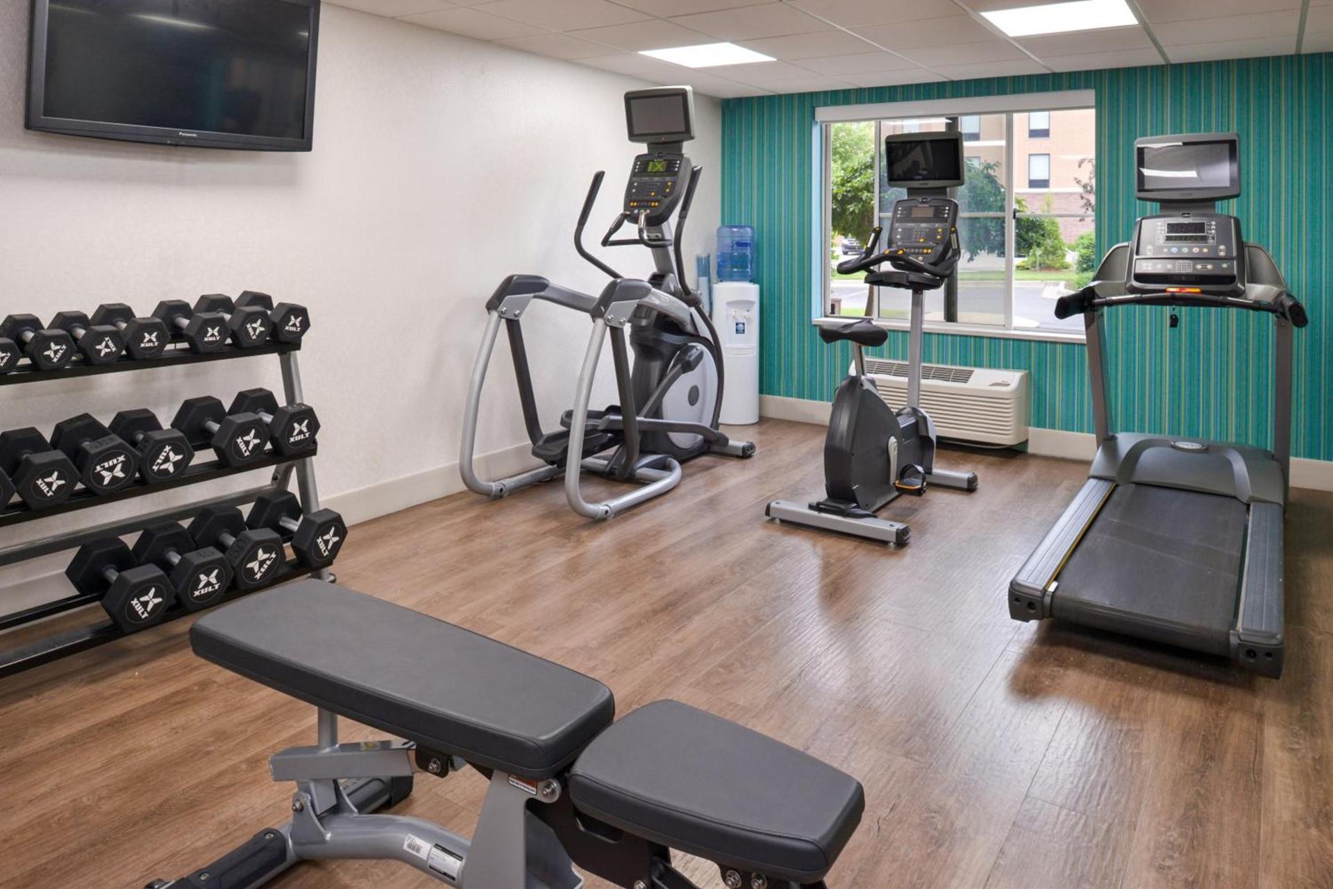 Holiday Inn Express Wixom by IHG photo 10