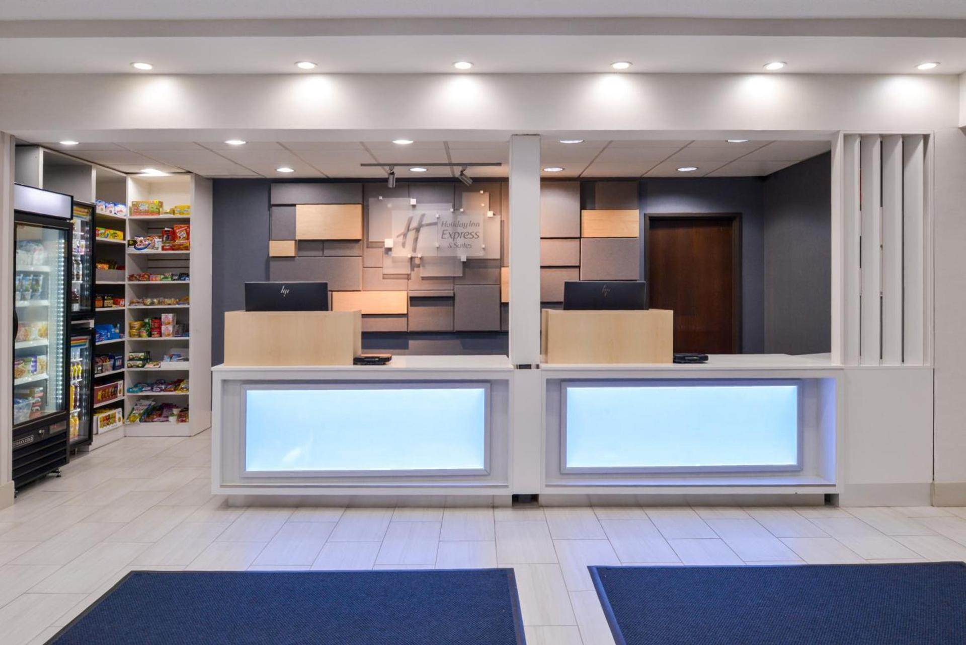 Holiday Inn Express Wixom by IHG photo 54