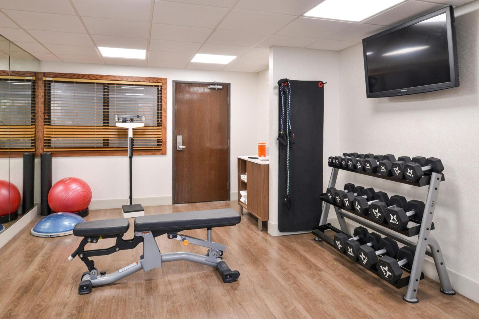 Holiday Inn Express Wixom by IHG photo 48