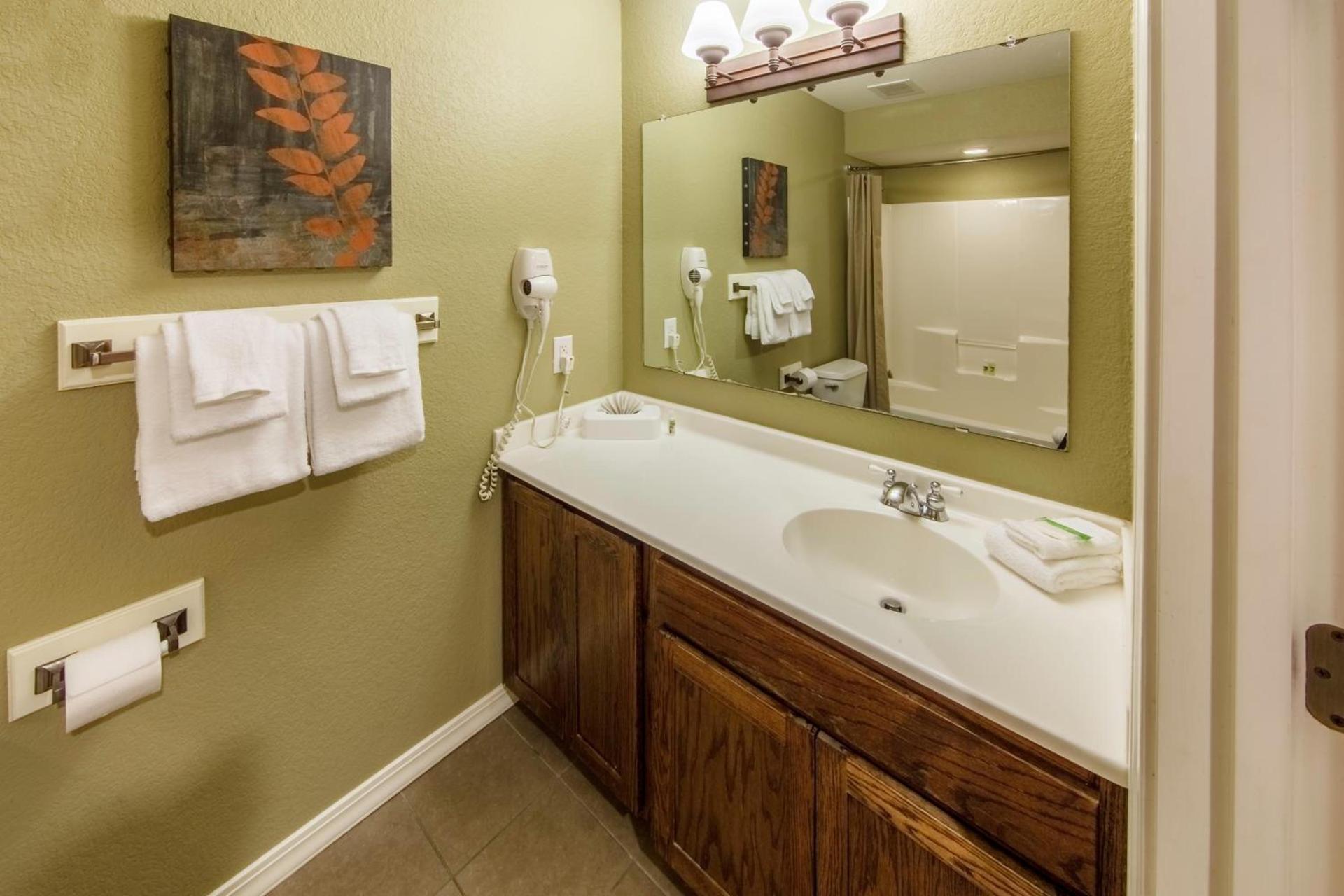 Holiday Inn Club Vacations Piney Shores Resort at Lake Conroe photo 51