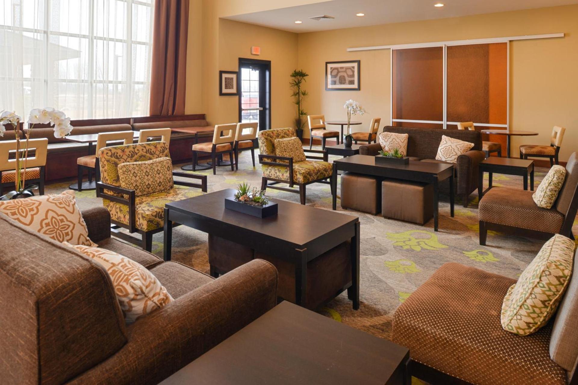 Staybridge Suites Merrillville by IHG photo 4