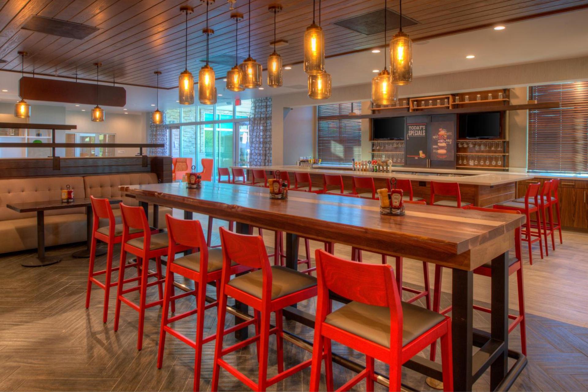 Holiday Inn Hotel & Suites - Houston West - Katy Mills by IHG photo 20