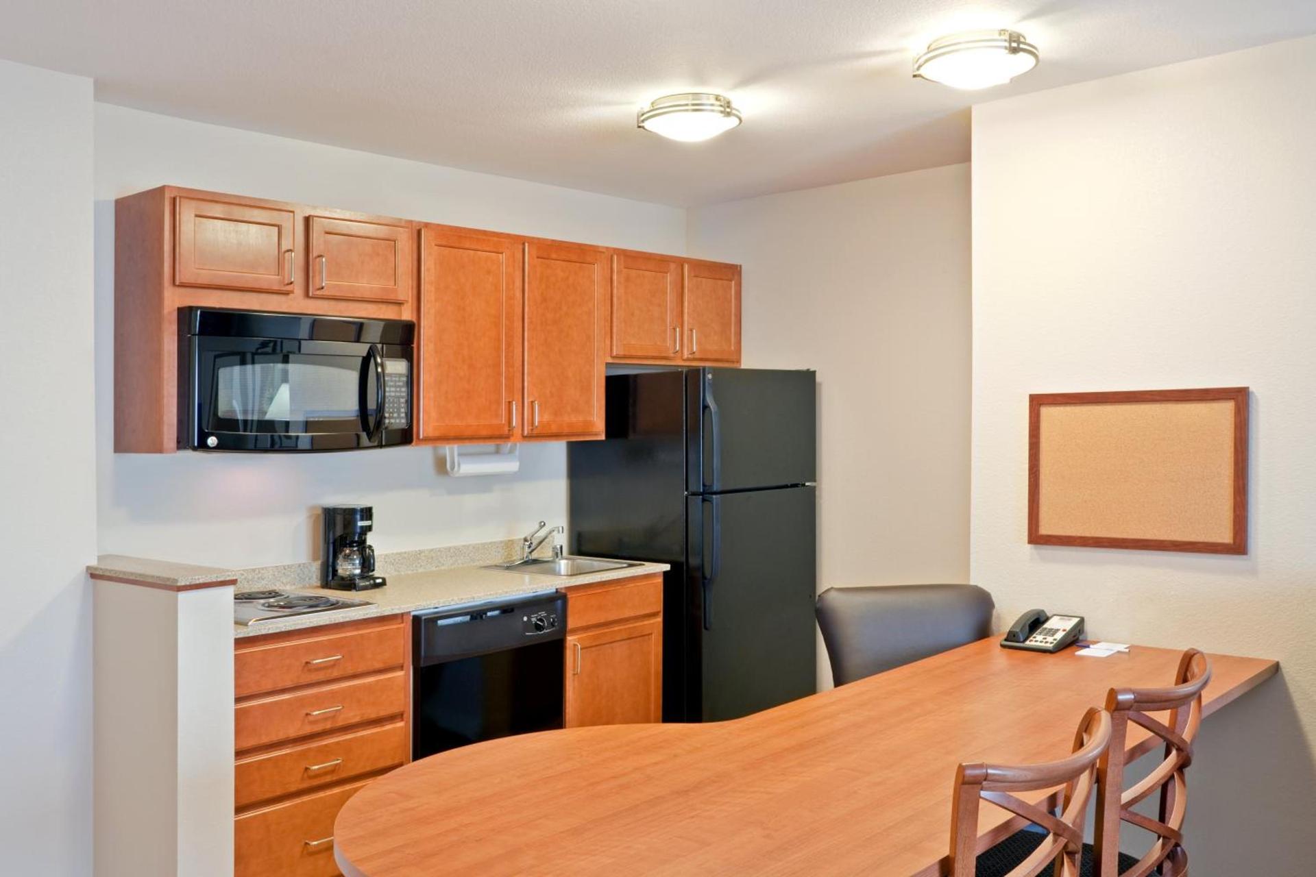 Candlewood Suites Oak Harbor by IHG photo 8