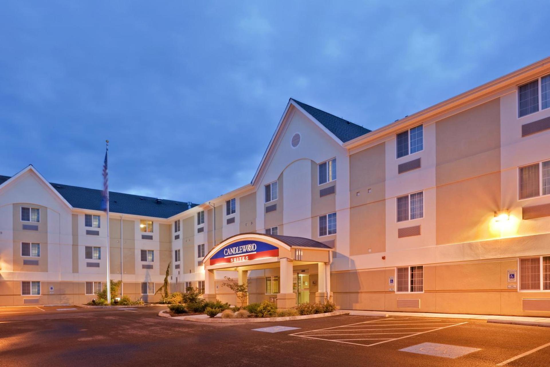 Candlewood Suites Oak Harbor by IHG photo 15