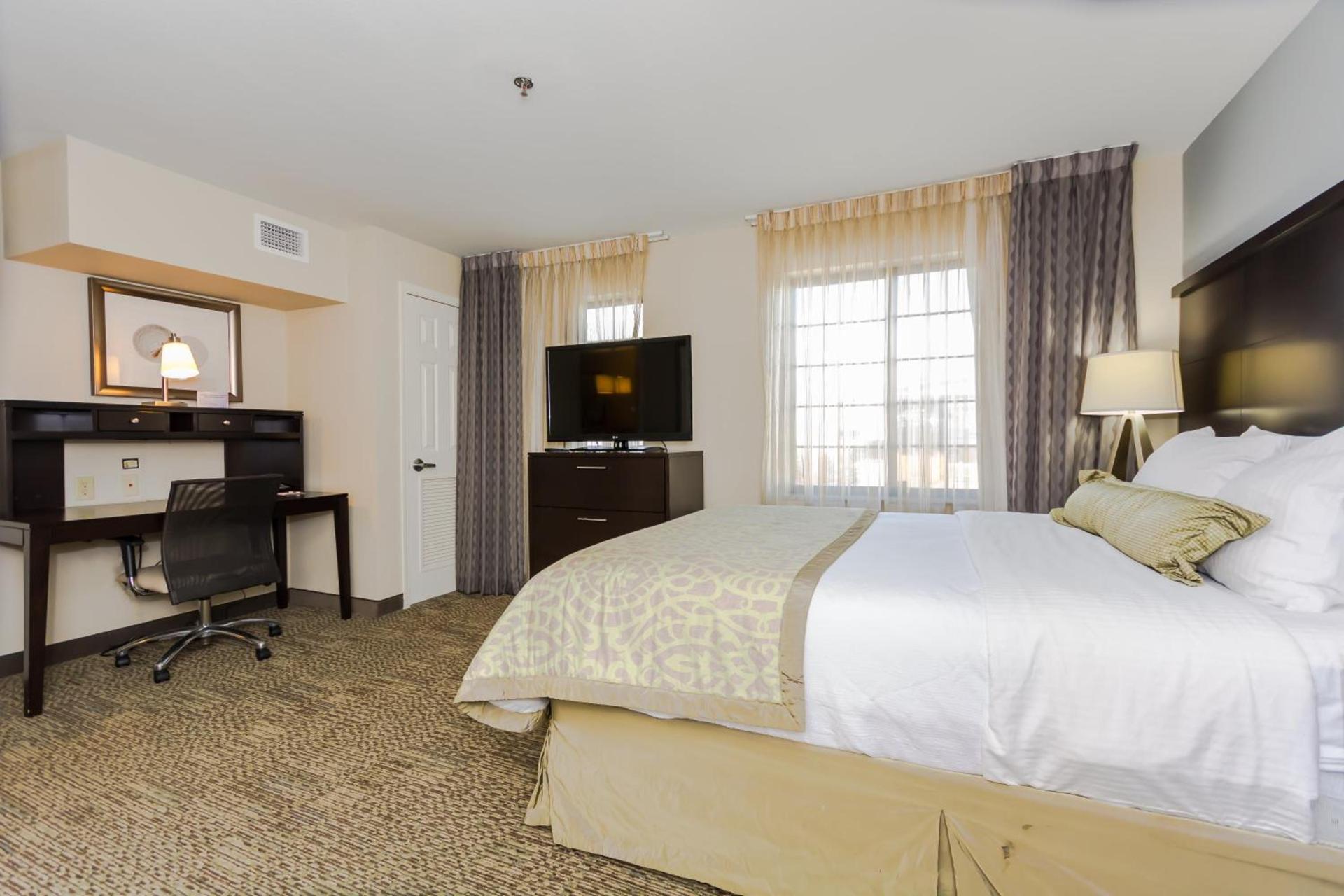 Staybridge Suites Grand Forks by IHG photo 18