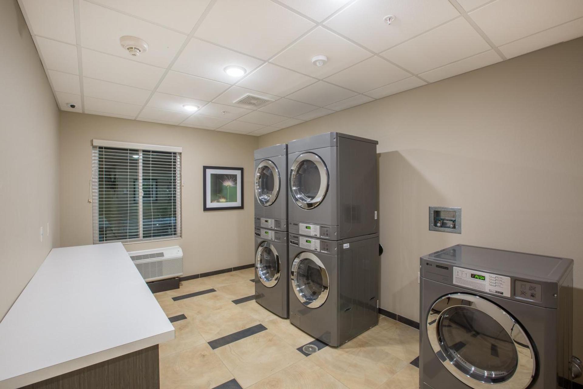 Candlewood Suites - Omaha Millard Area by IHG photo 4