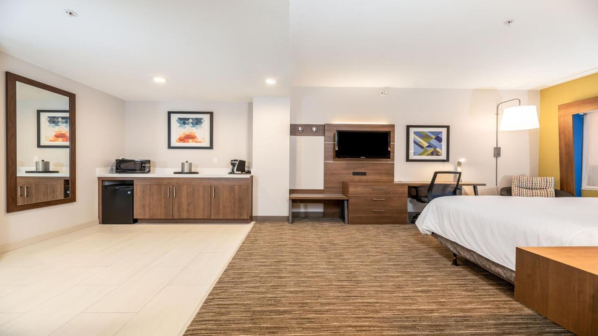 Holiday Inn Express Fremont - Milpitas Central by IHG photo 75