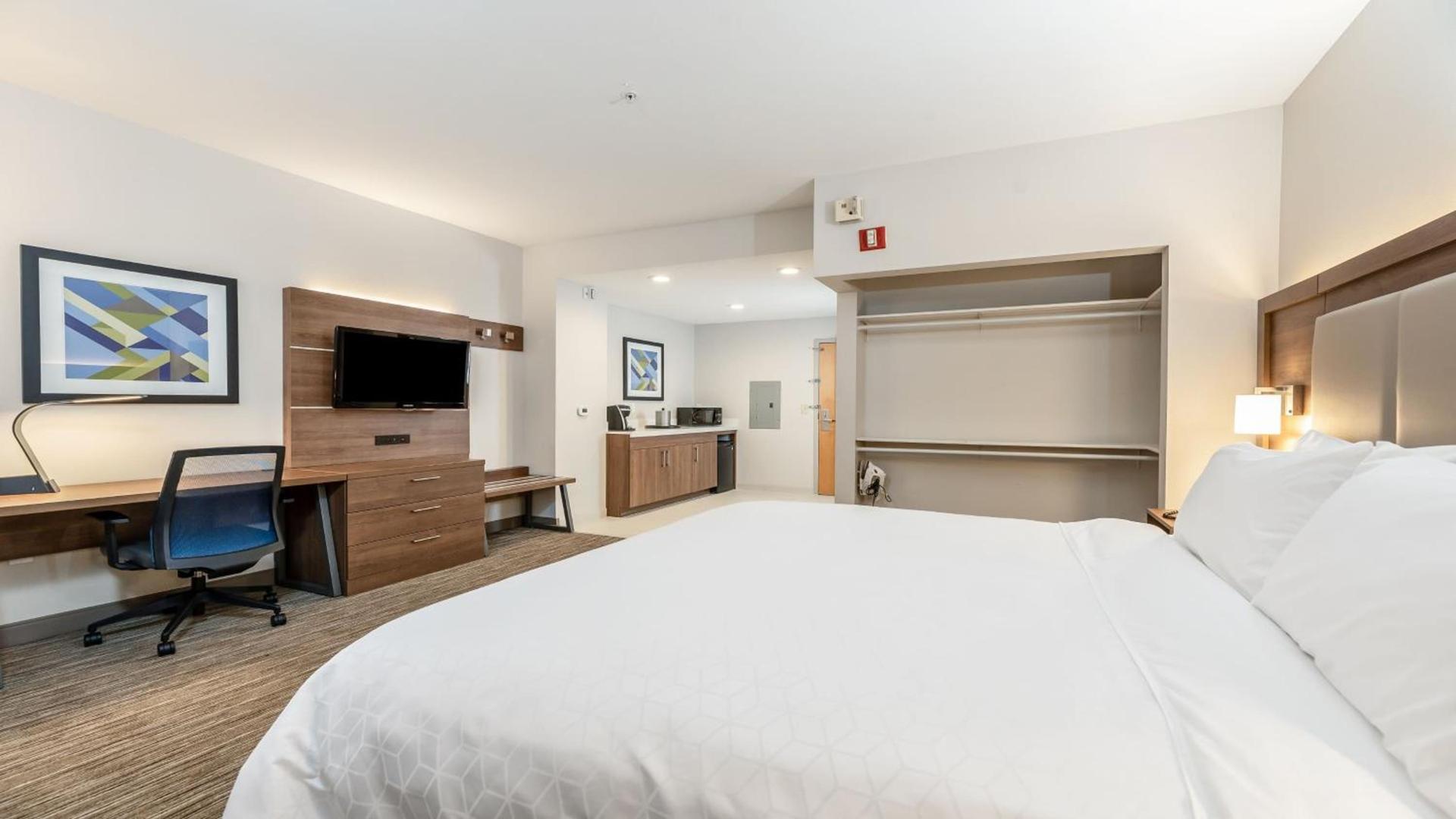 Holiday Inn Express Fremont - Milpitas Central by IHG photo 71