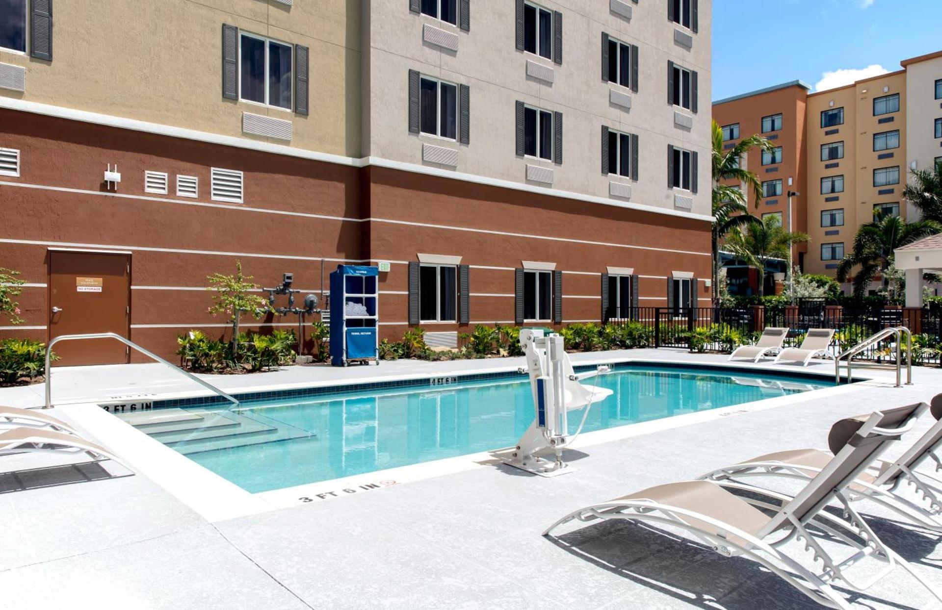 Candlewood Suites - Miami Exec Airport - Kendall by IHG photo 18