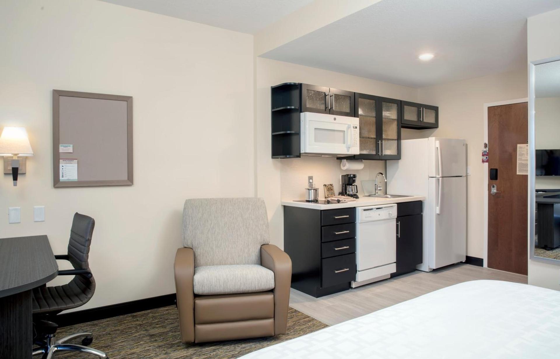 Candlewood Suites - Miami Exec Airport - Kendall by IHG photo 22