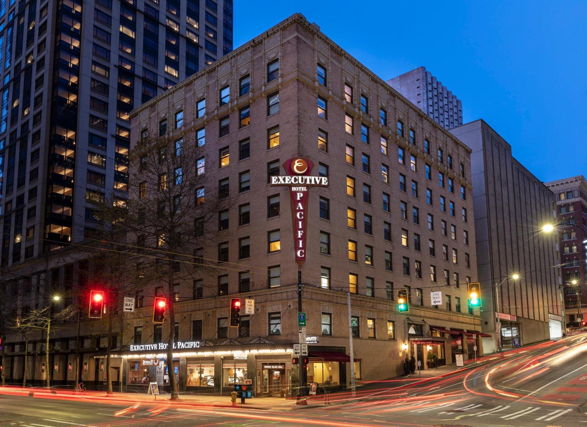 Executive Hotel Pacific photo 3