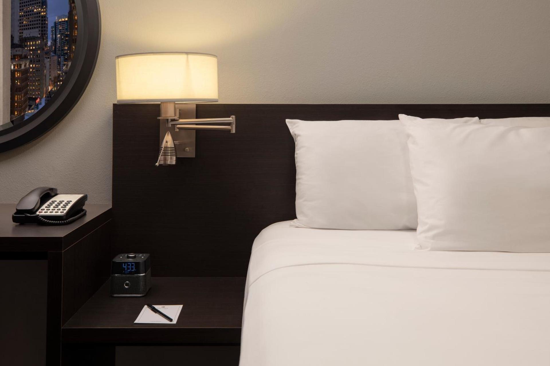 Executive Hotel Pacific photo 24