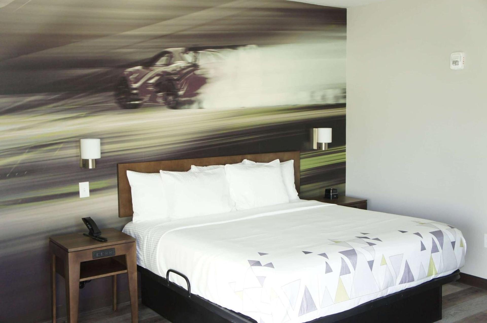 La Quinta Inn & Suites by Wyndham Braselton photo 70