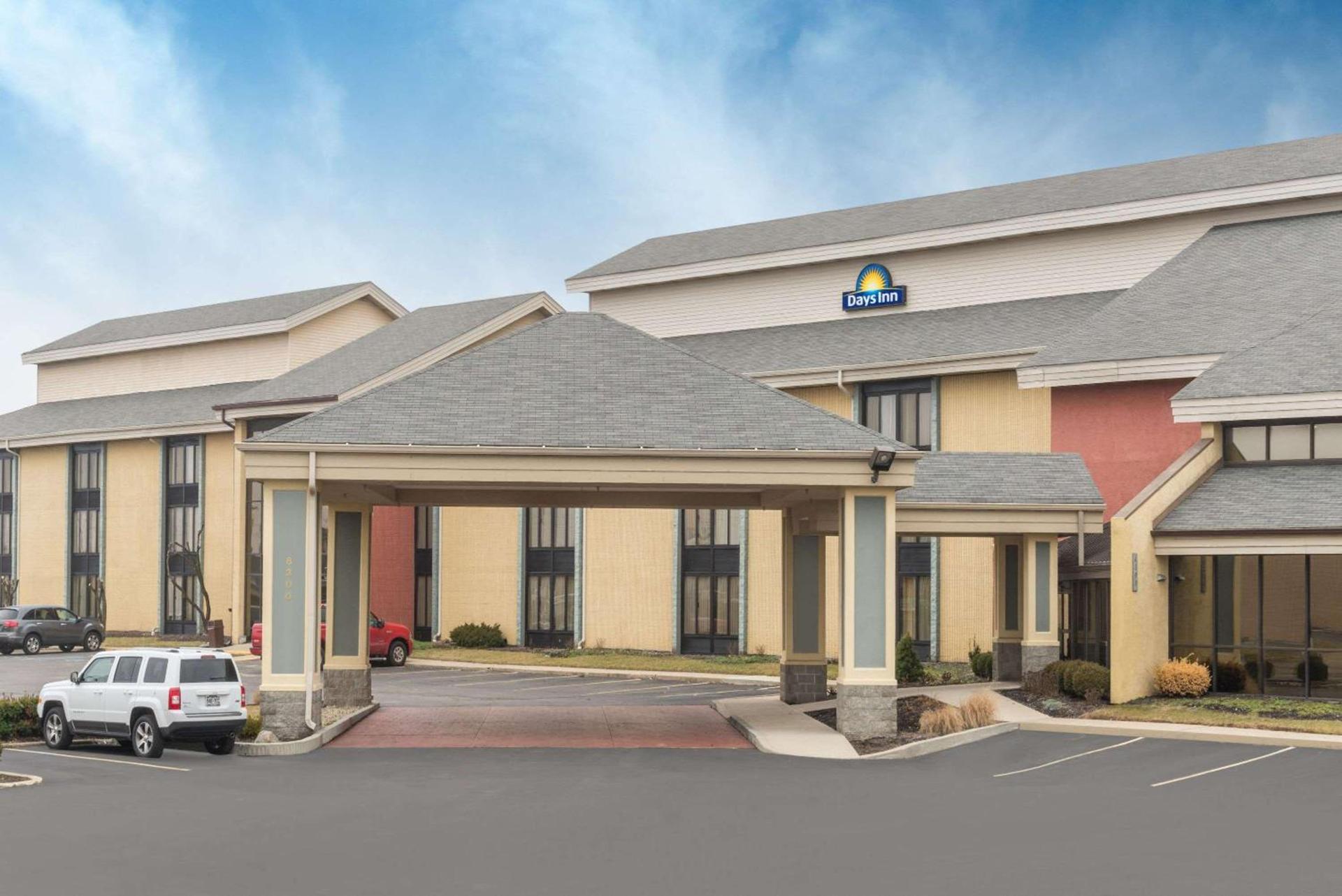 Days Inn by Wyndham Indianapolis Castleton photo 1