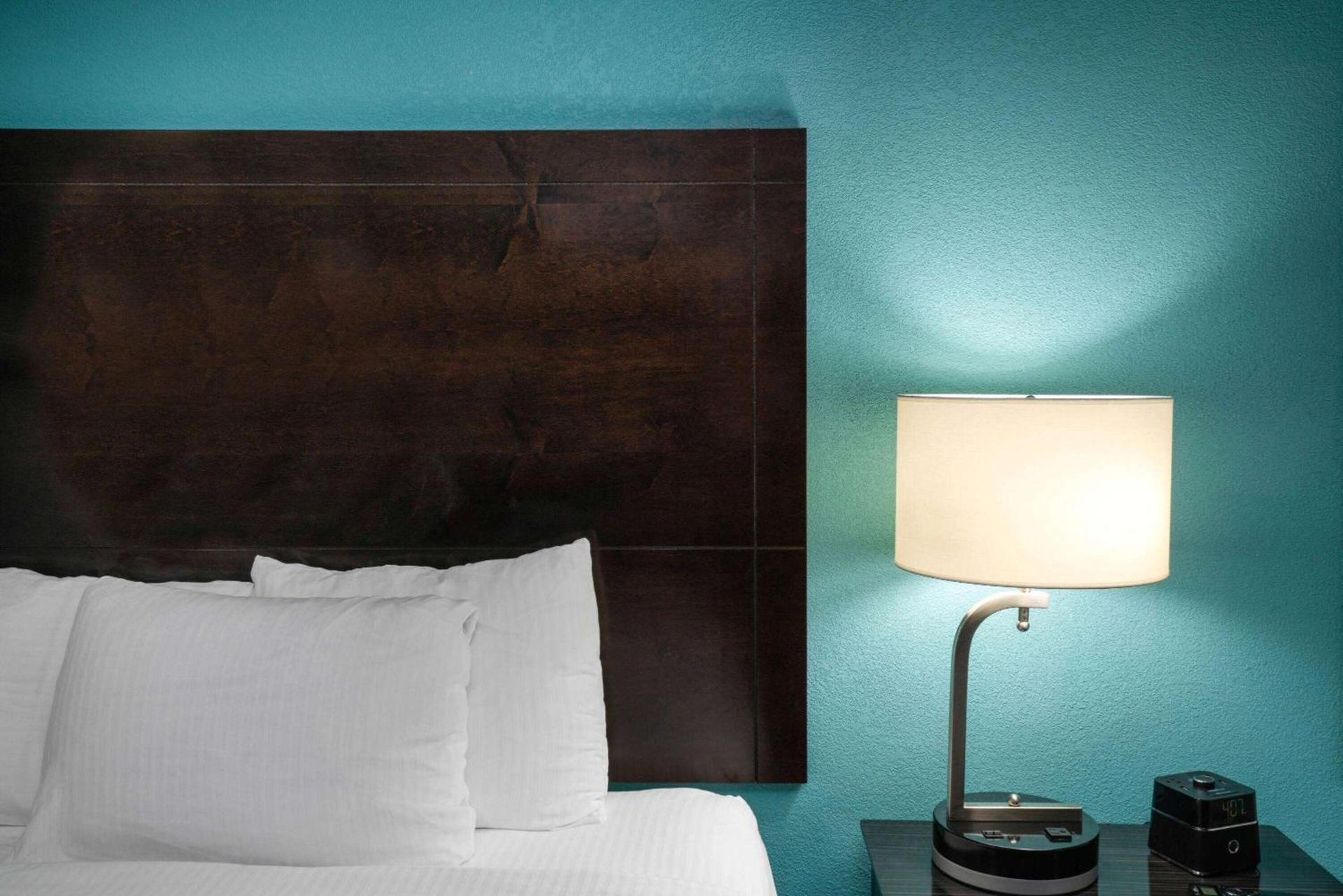 La Quinta by Wyndham Knoxville East photo 21