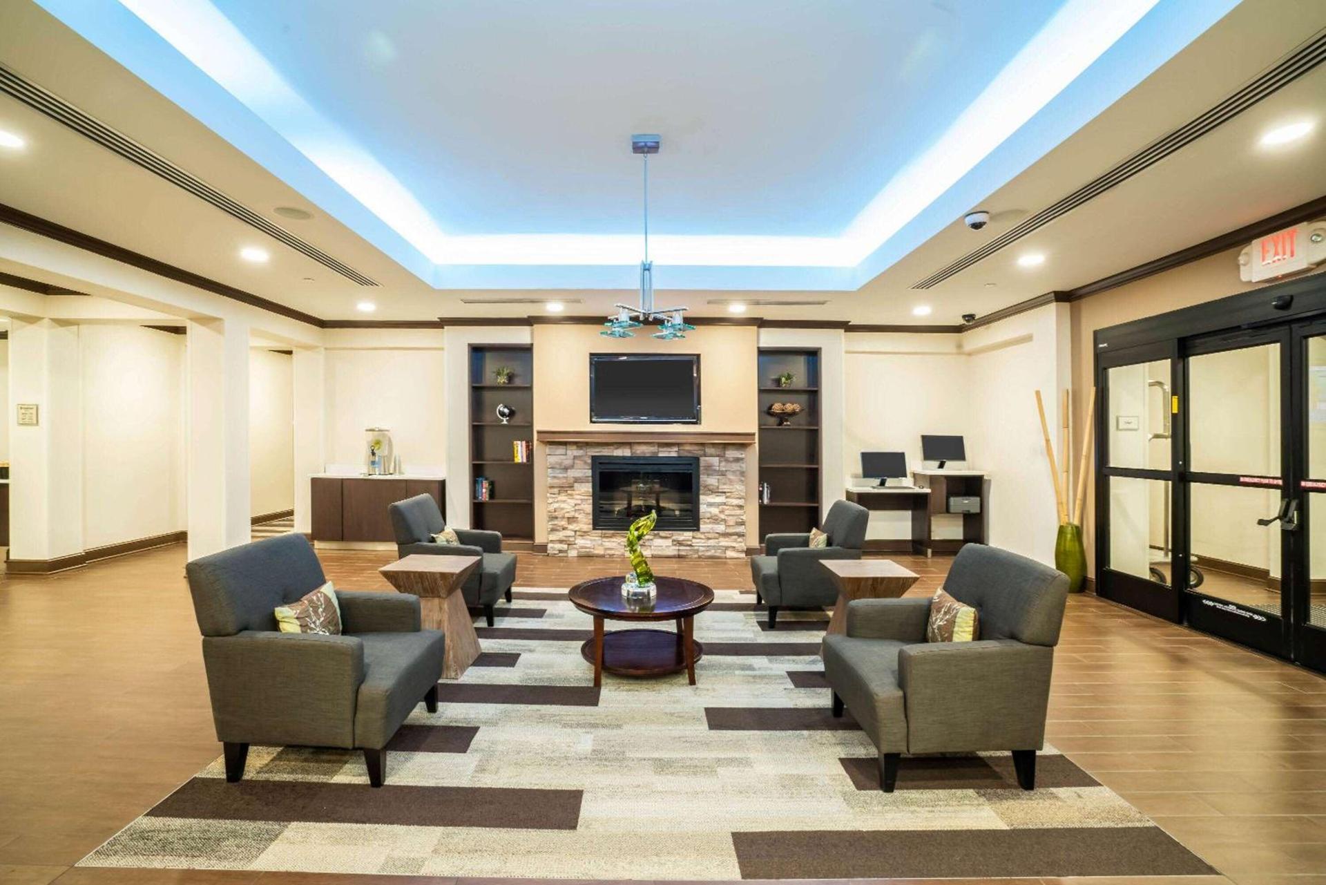 La Quinta by Wyndham Memphis Wolfchase photo 8