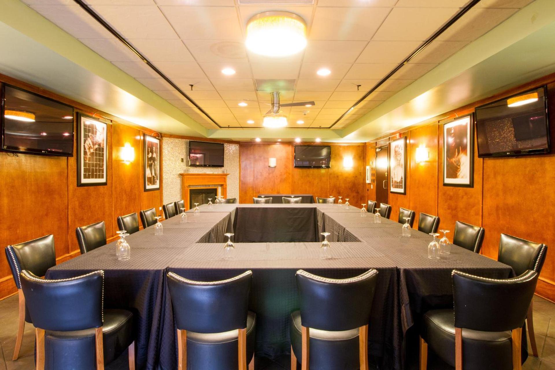Holiday Inn Chicago North Shore by IHG photo 17