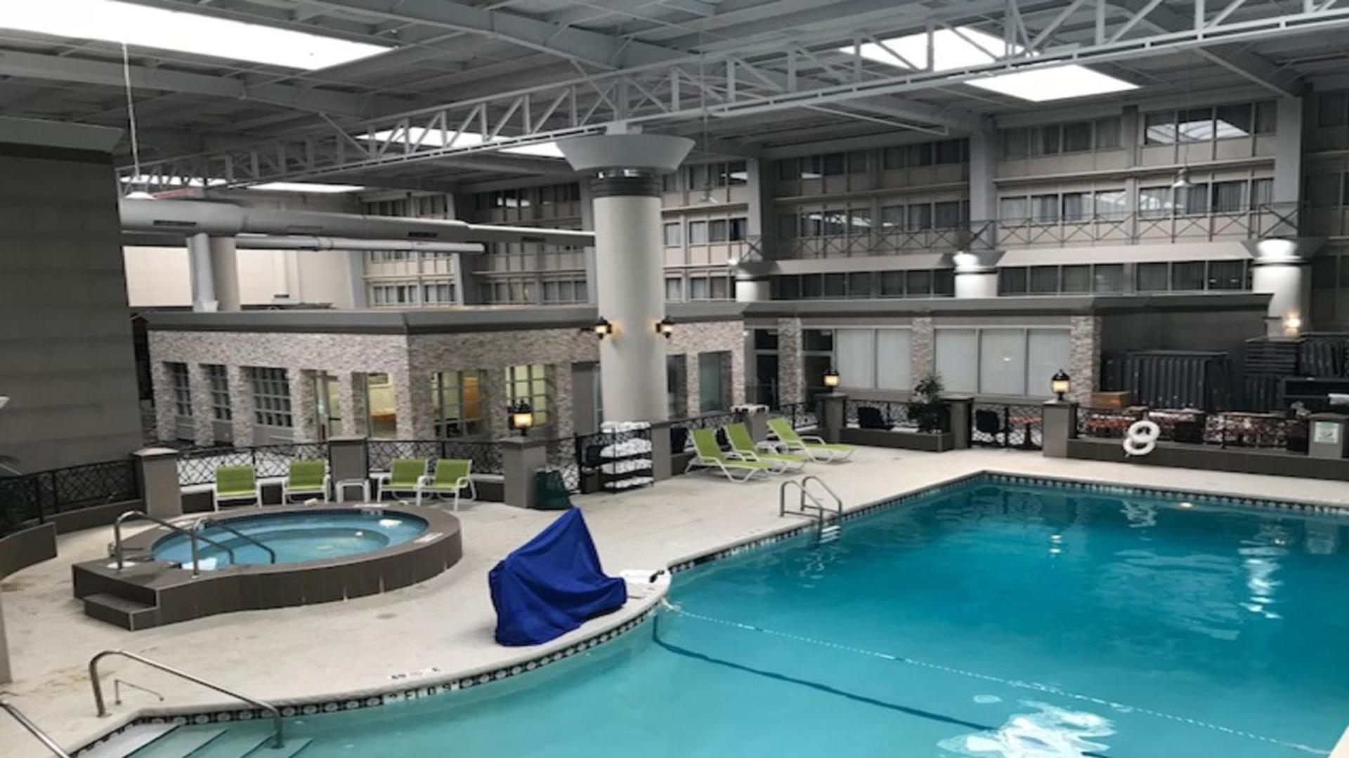 Holiday Inn Chicago North Shore by IHG photo 19