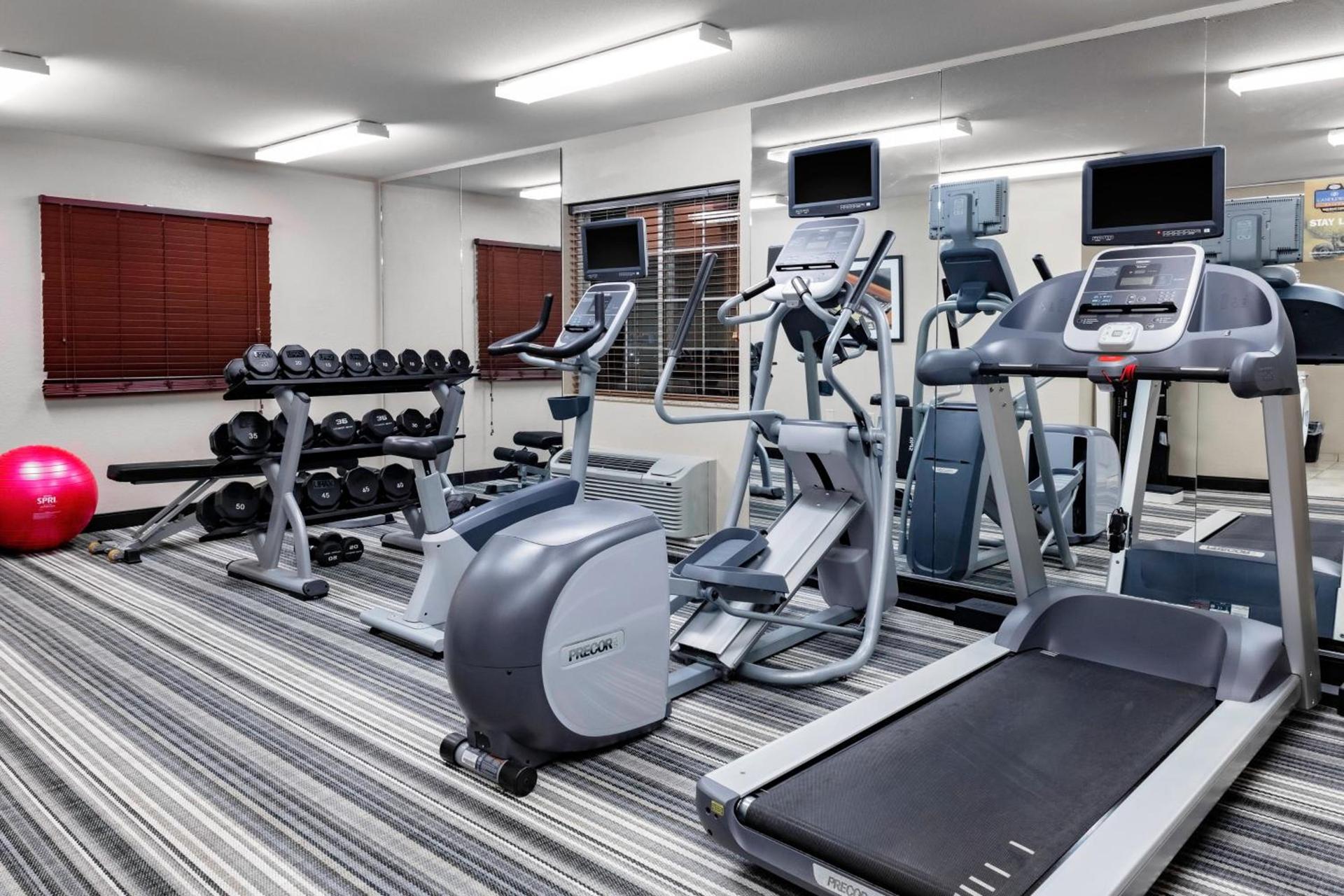 Candlewood Suites Warner Robins by IHG photo 6